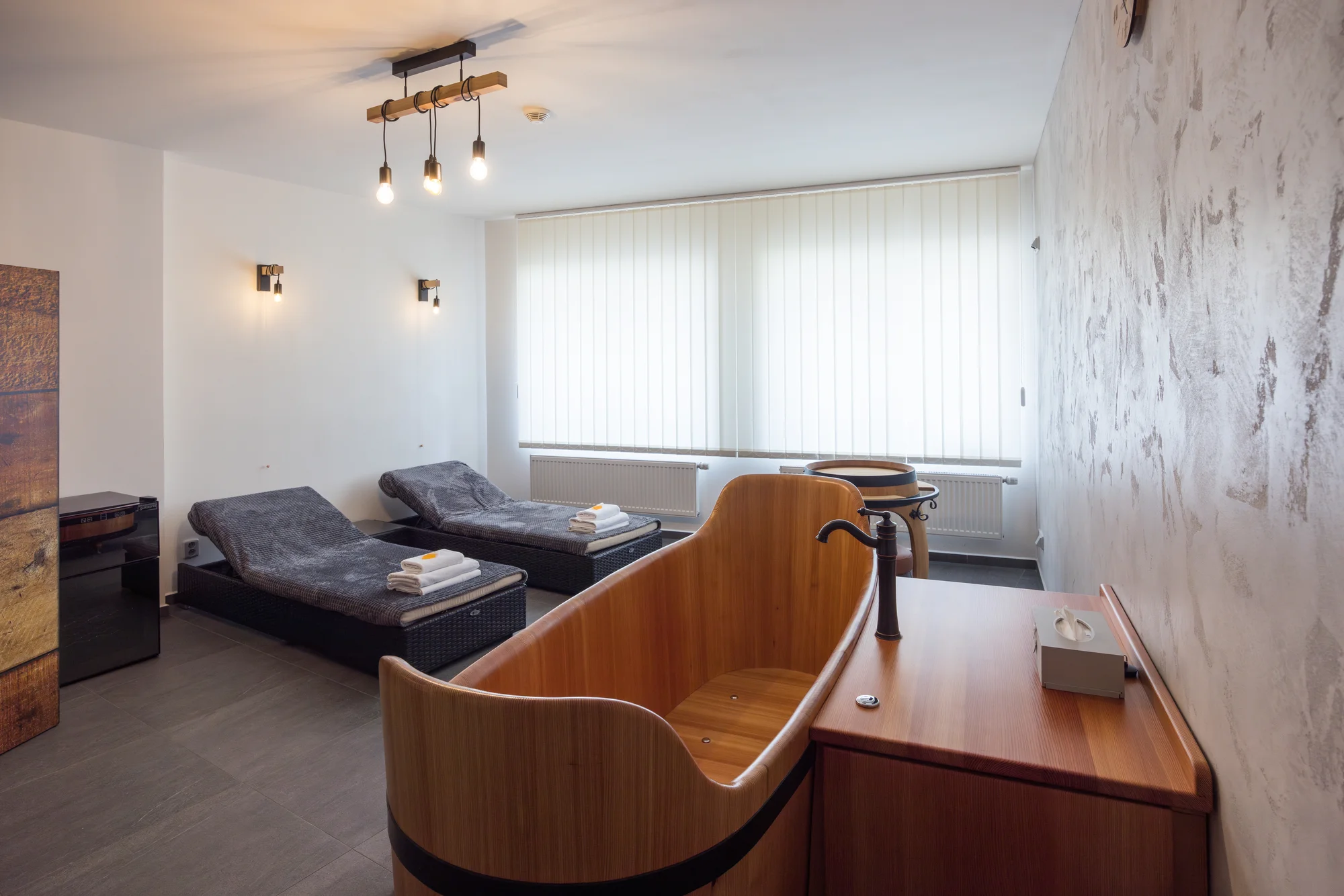 Pobyt v litomyšlském penzionu s restaurací a minipivovarem, vč. snídaně a privátní pivní lázně pro 2