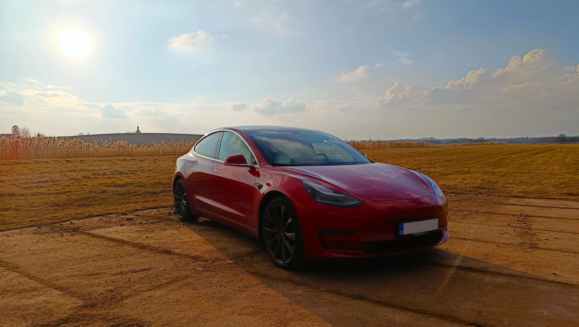 Tesla 3 Performance: spolujízda nebo řízení i s příběhy z cest kolem světa