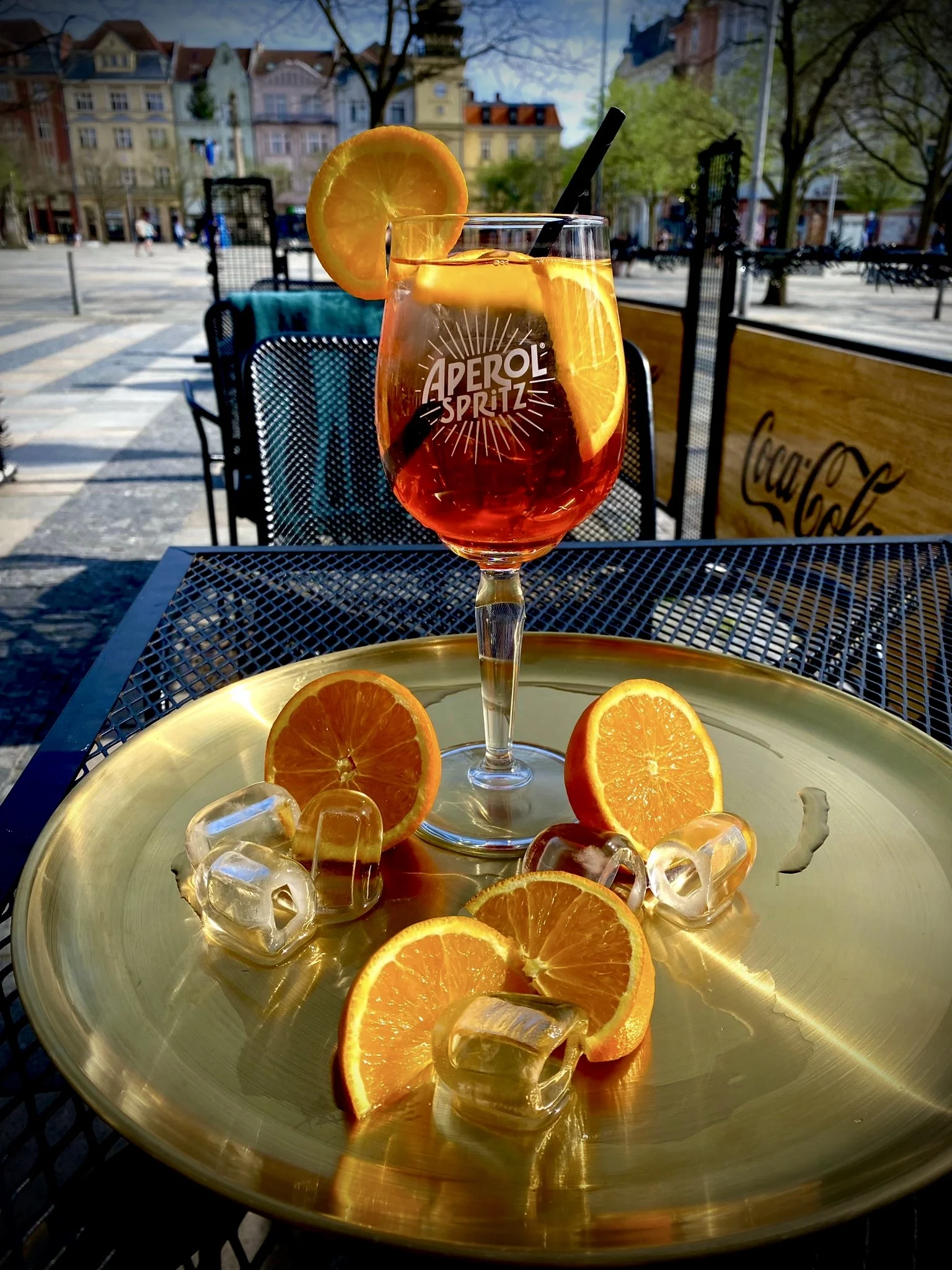 Drink dle výběru pro 1 i 2 osoby v kavárně U Zlaté koruny: Aperol Spritz či Gin & tonic