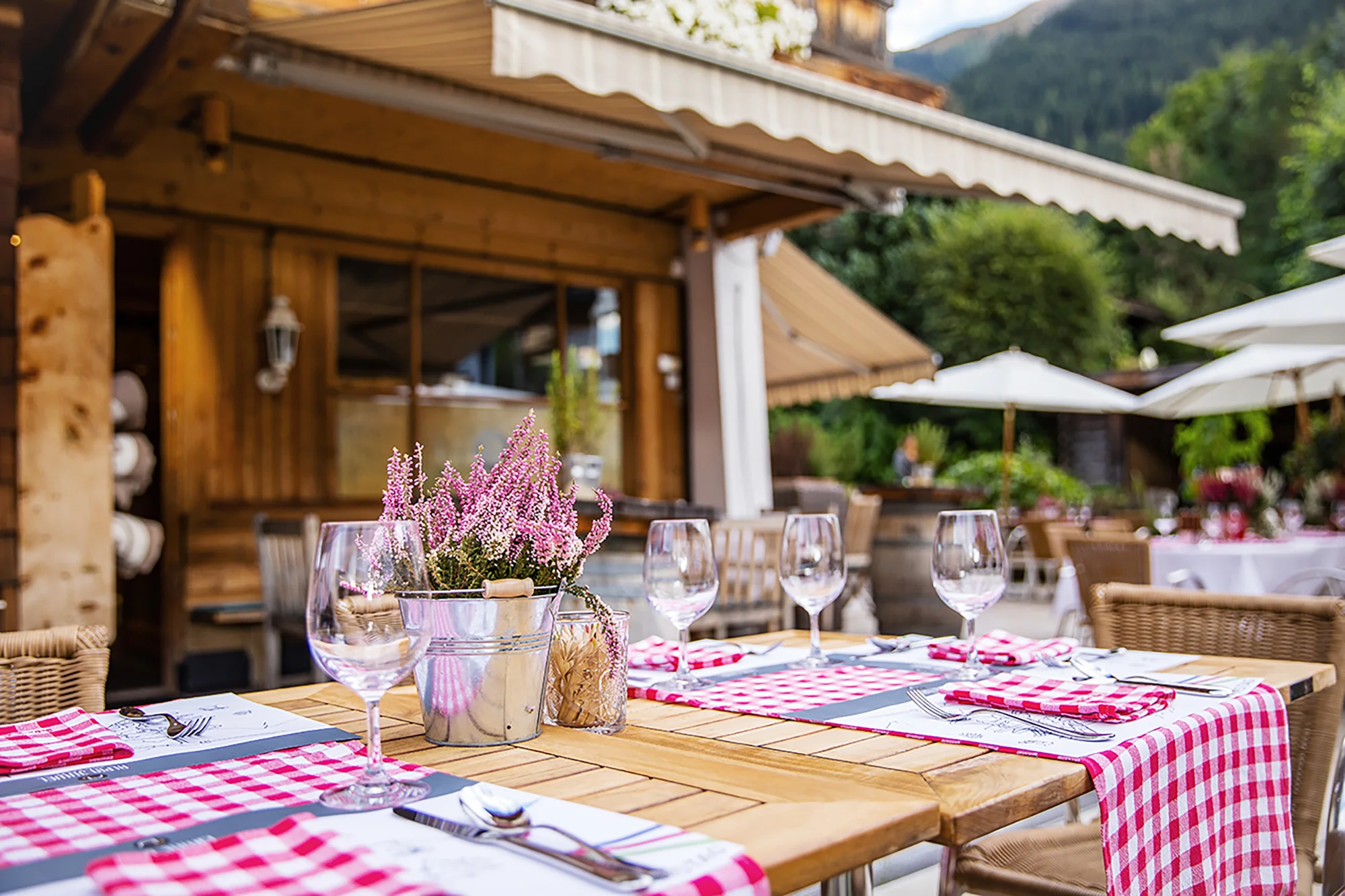 Luxusní rodinná dovolená v Alpách: 4* hotel s polopenzí plus, neomezený wellness, karta výhod