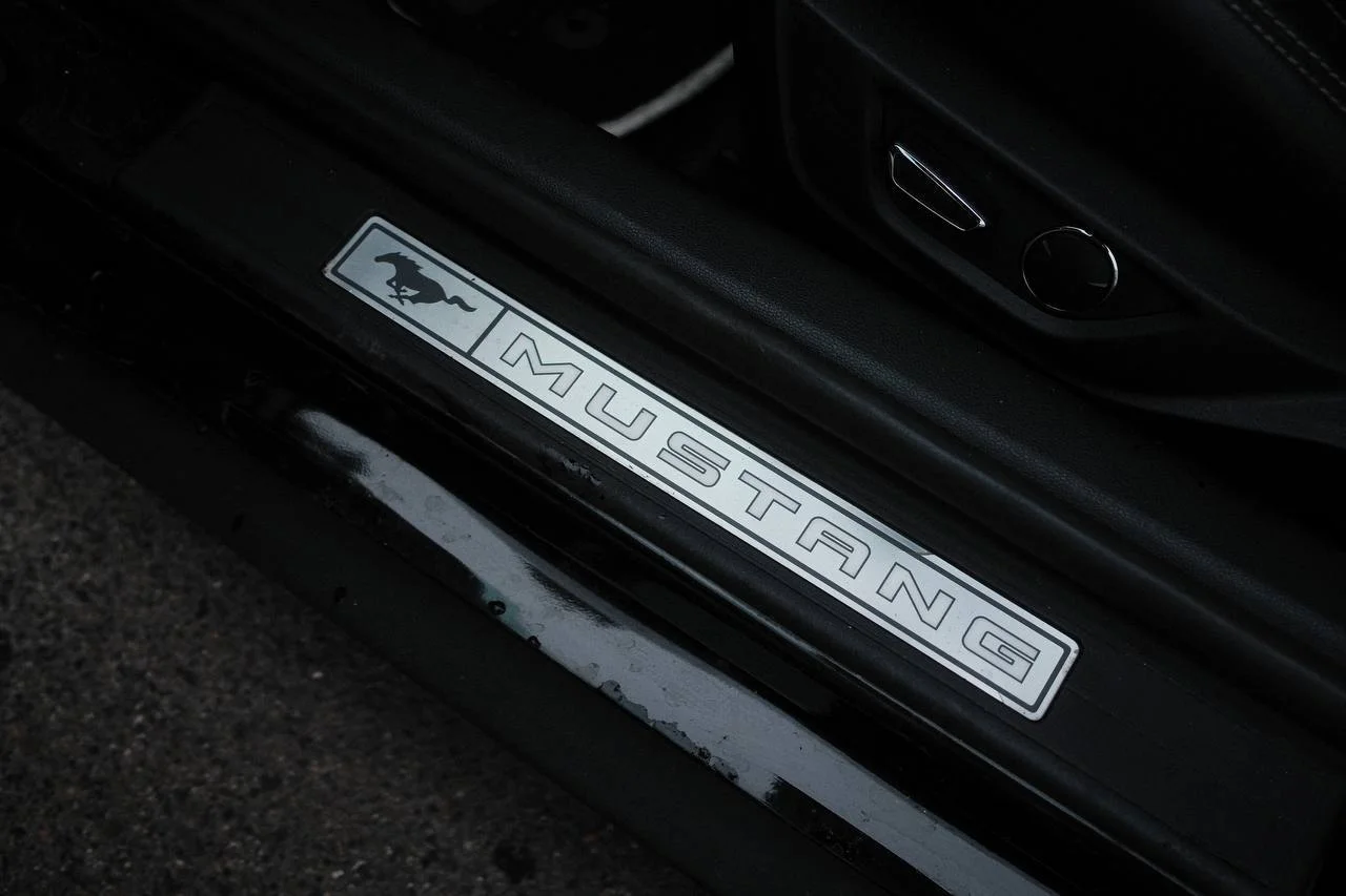 Zapůjčení Fordu Mustang, Mercedesu C63 AMG či BMW M4 na 24hod nebo celý víkend