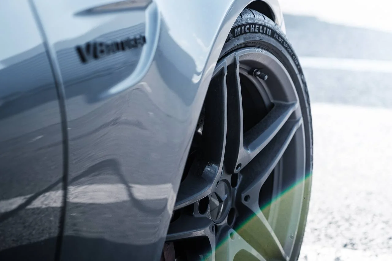 Zapůjčení Fordu Mustang, Mercedesu C63 AMG či BMW M4 na 24hod nebo celý víkend