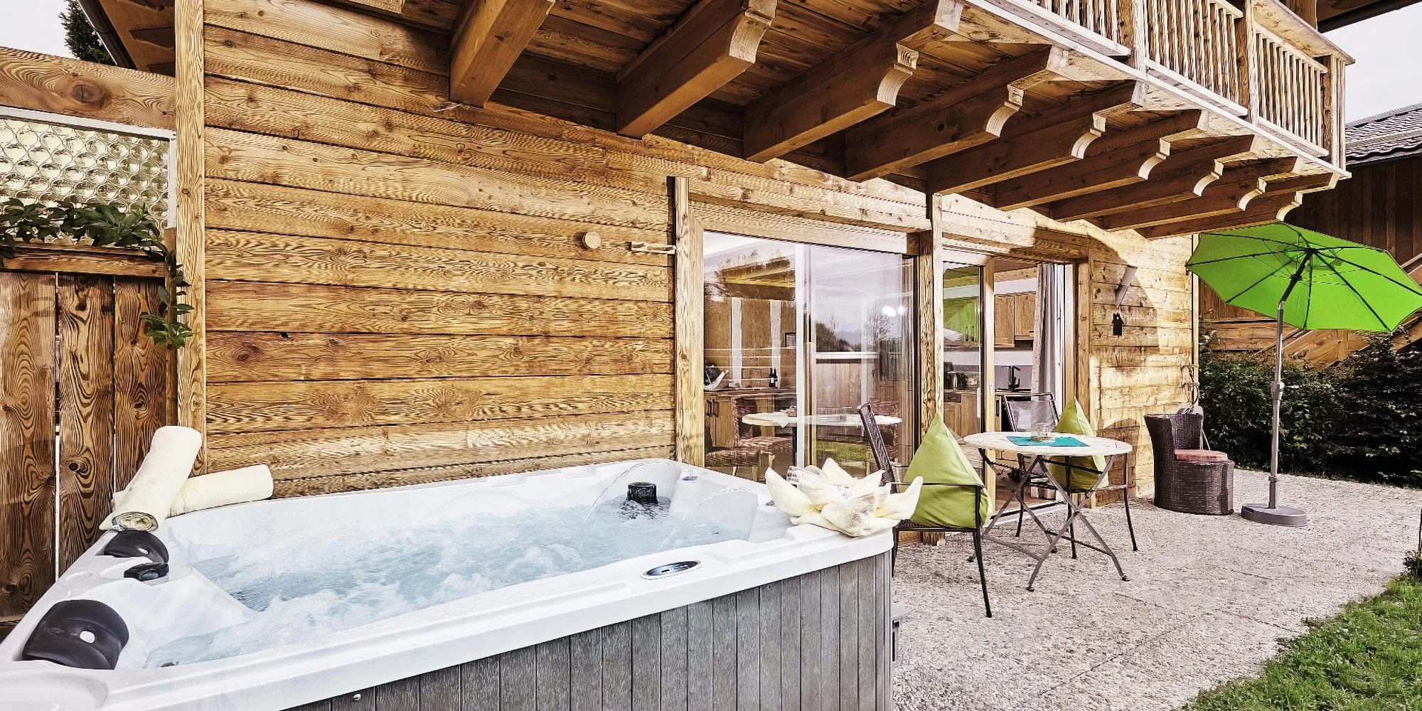 Německo pro dva i rodinu: chalet s privátním i veřejným wellness a snídaně