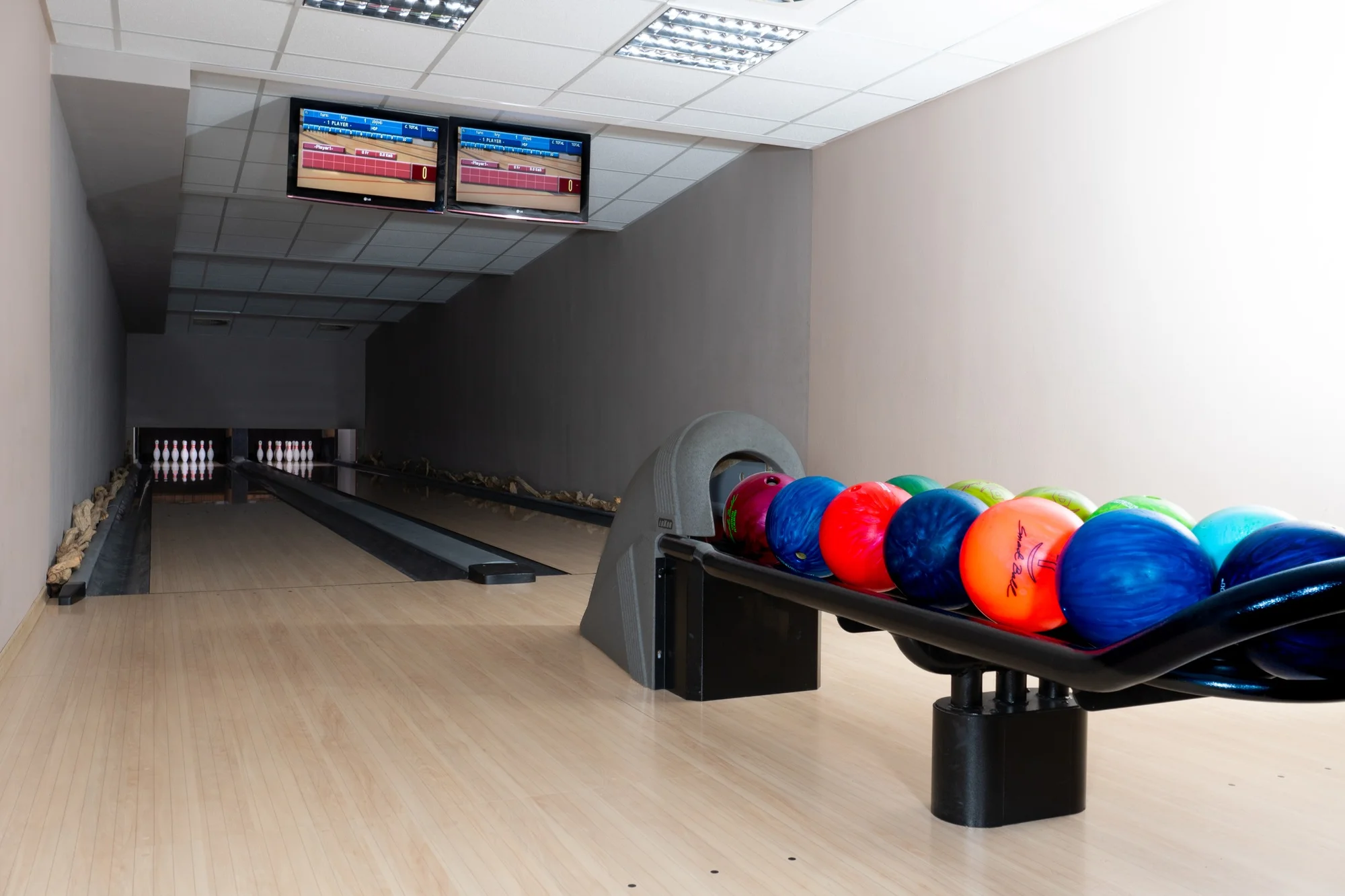 Pohoda na horském vzduchu na Šumavě: bufetové snídaně, víno, bowling i neomezený wellness
