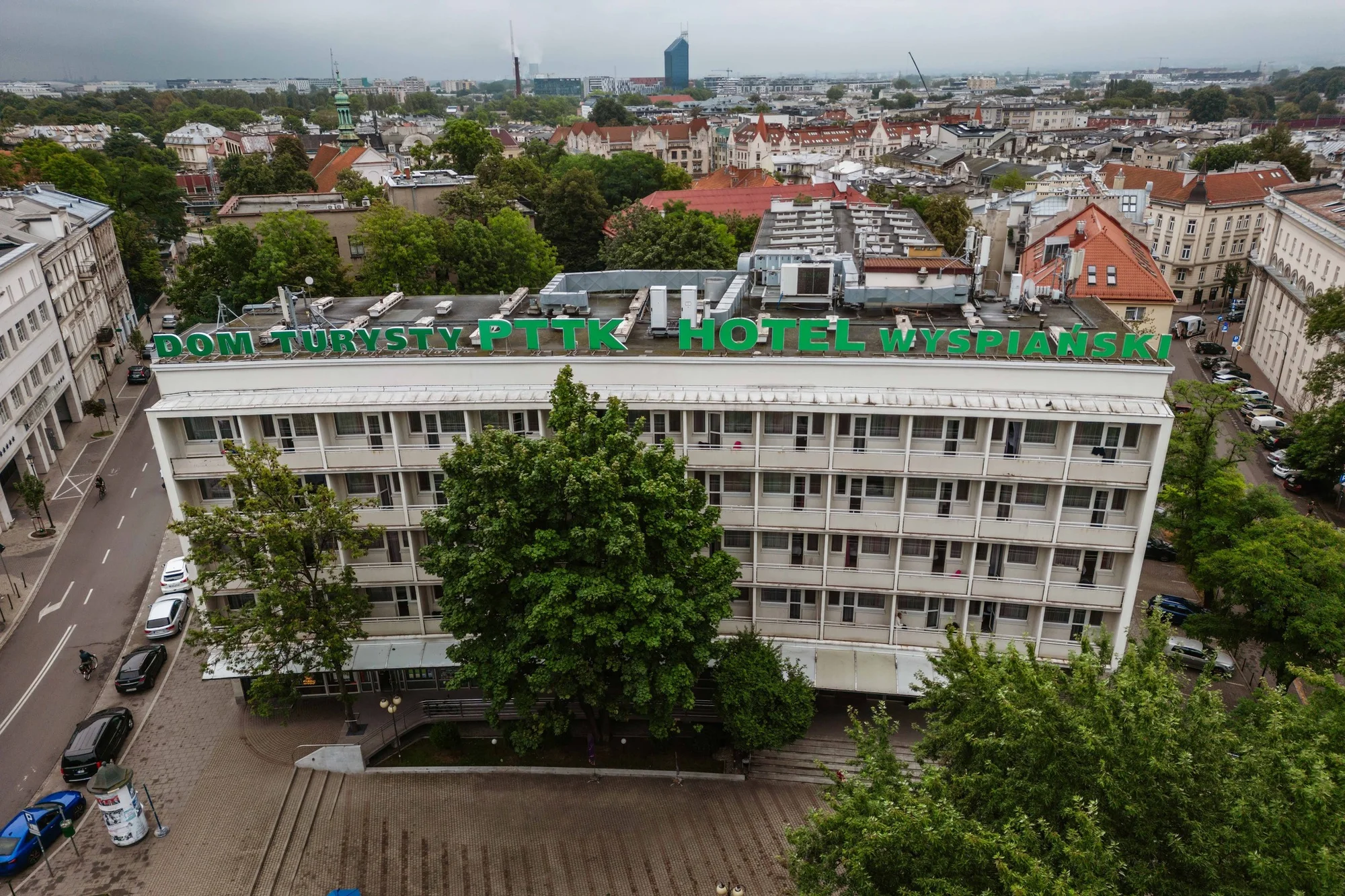 Pobyt v krásném hotelu v srdci Krakova: moderní pokoje a snídaně