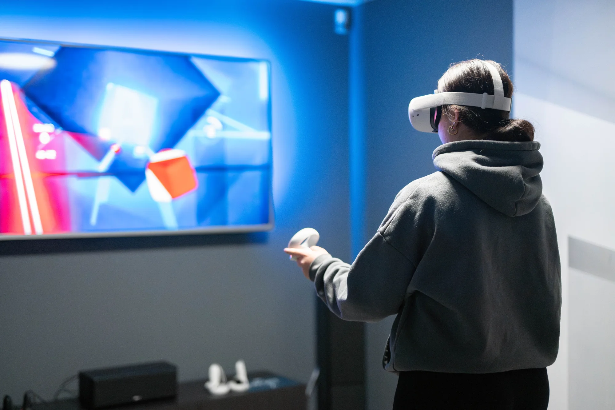 Závodní dráha i vesmír: 60 minut až 5 hodin ve studiu virtuální reality