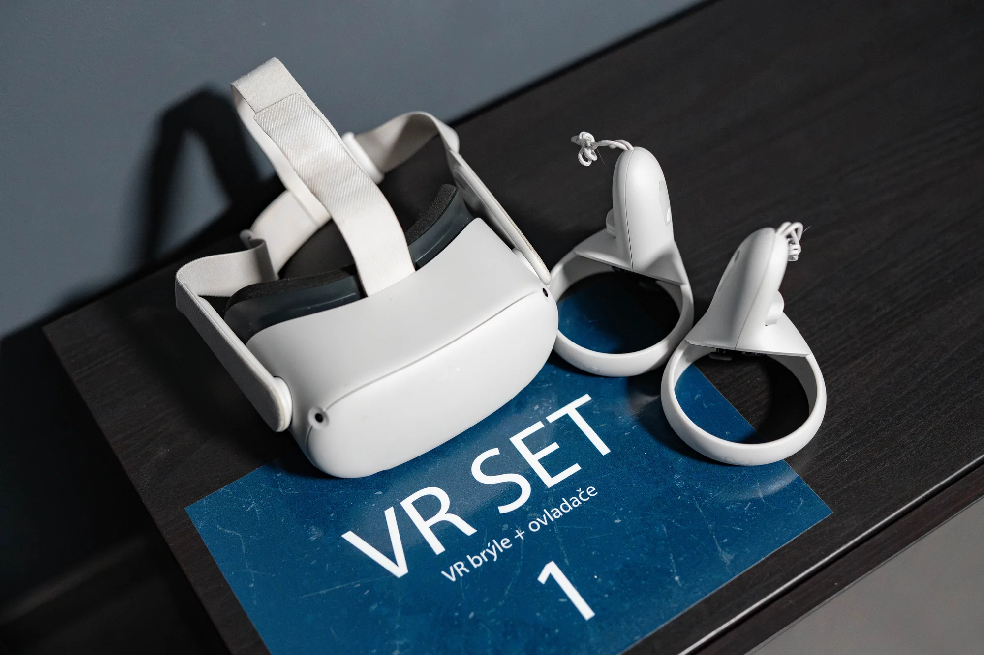 Závodní dráha i vesmír: 60 minut až 5 hodin ve studiu virtuální reality