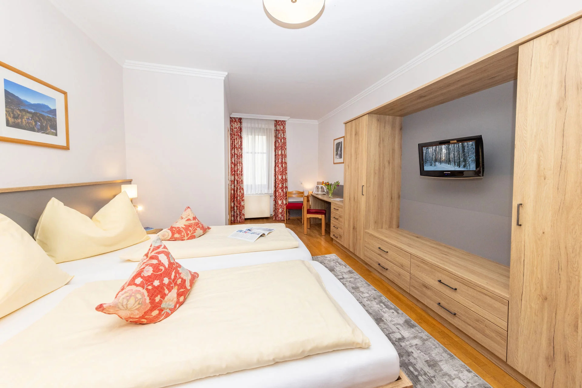 Hotel v centru Zell am See: snídaně i polopenze, neomezeně sauna, letní karta výhod