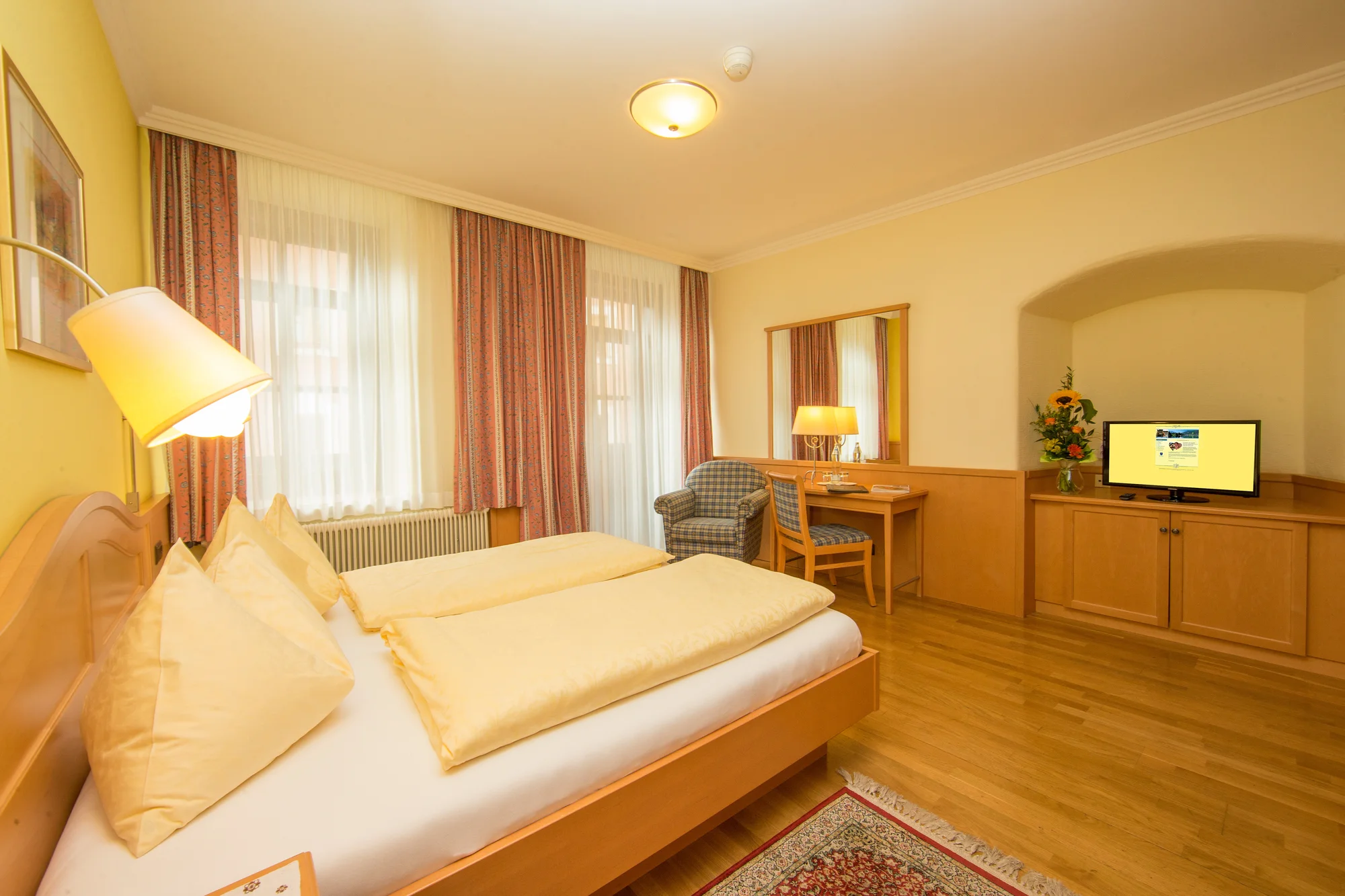 Hotel v centru Zell am See: snídaně i polopenze, neomezeně sauna, letní karta výhod