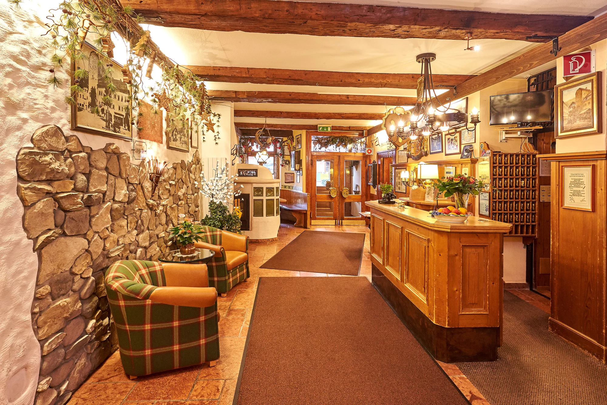 Hotel v centru Zell am See: snídaně i polopenze, neomezeně sauna, letní karta výhod