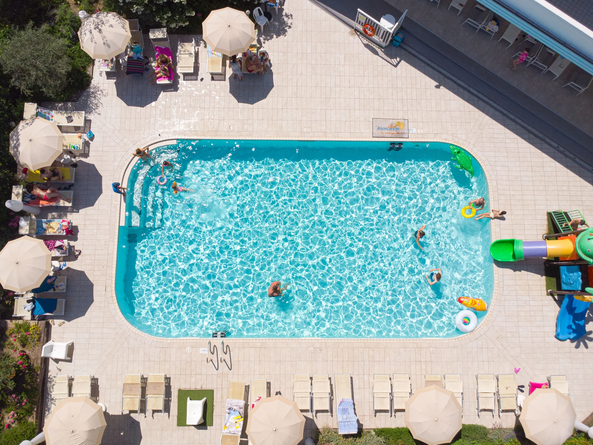 K moři do Itálie: family hotel u pláže, bazén, animační program a plná či polopenze