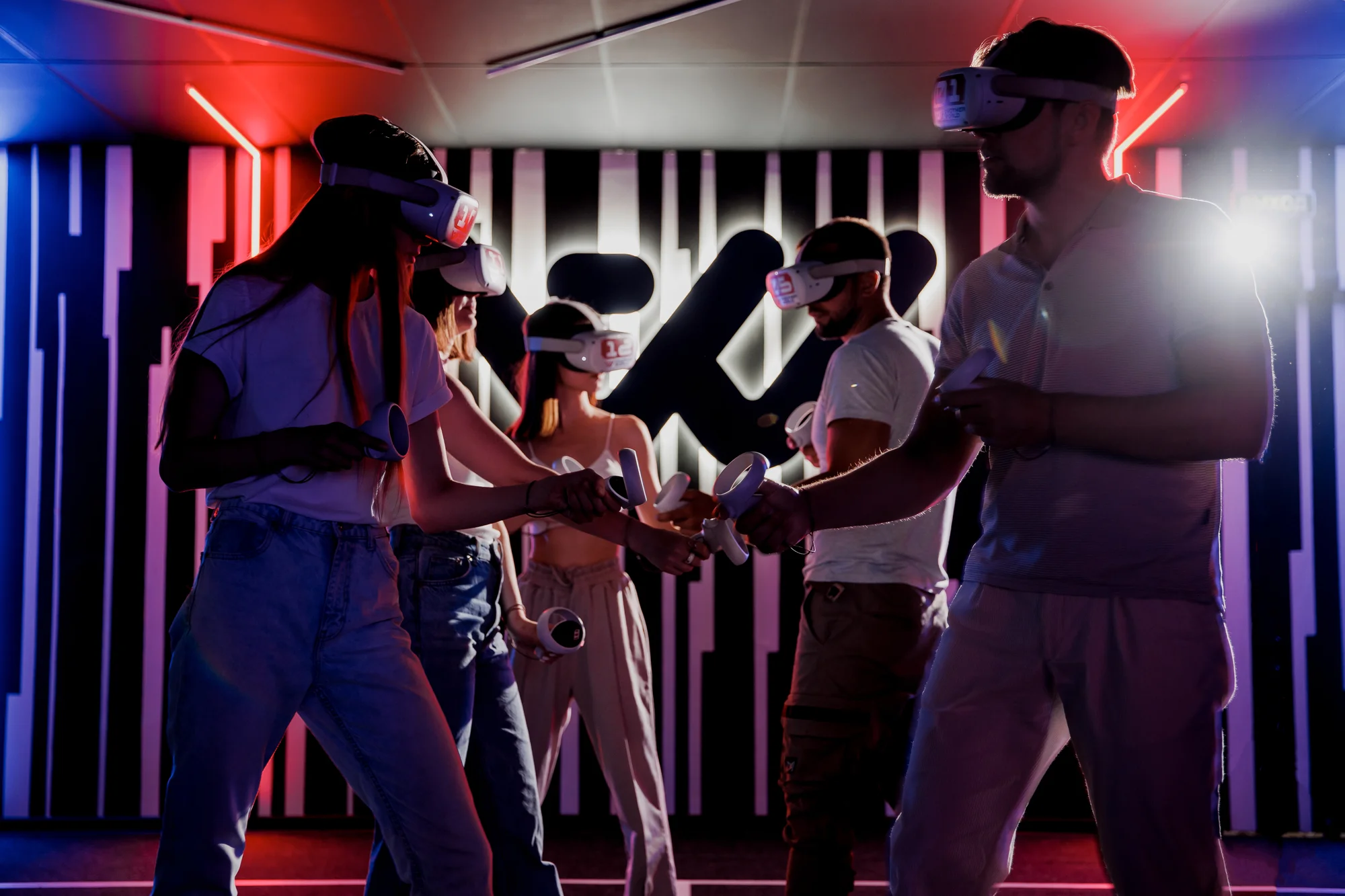 Vstup do moderní VR arény Another World: 60 min. hry pro 1–4 osoby