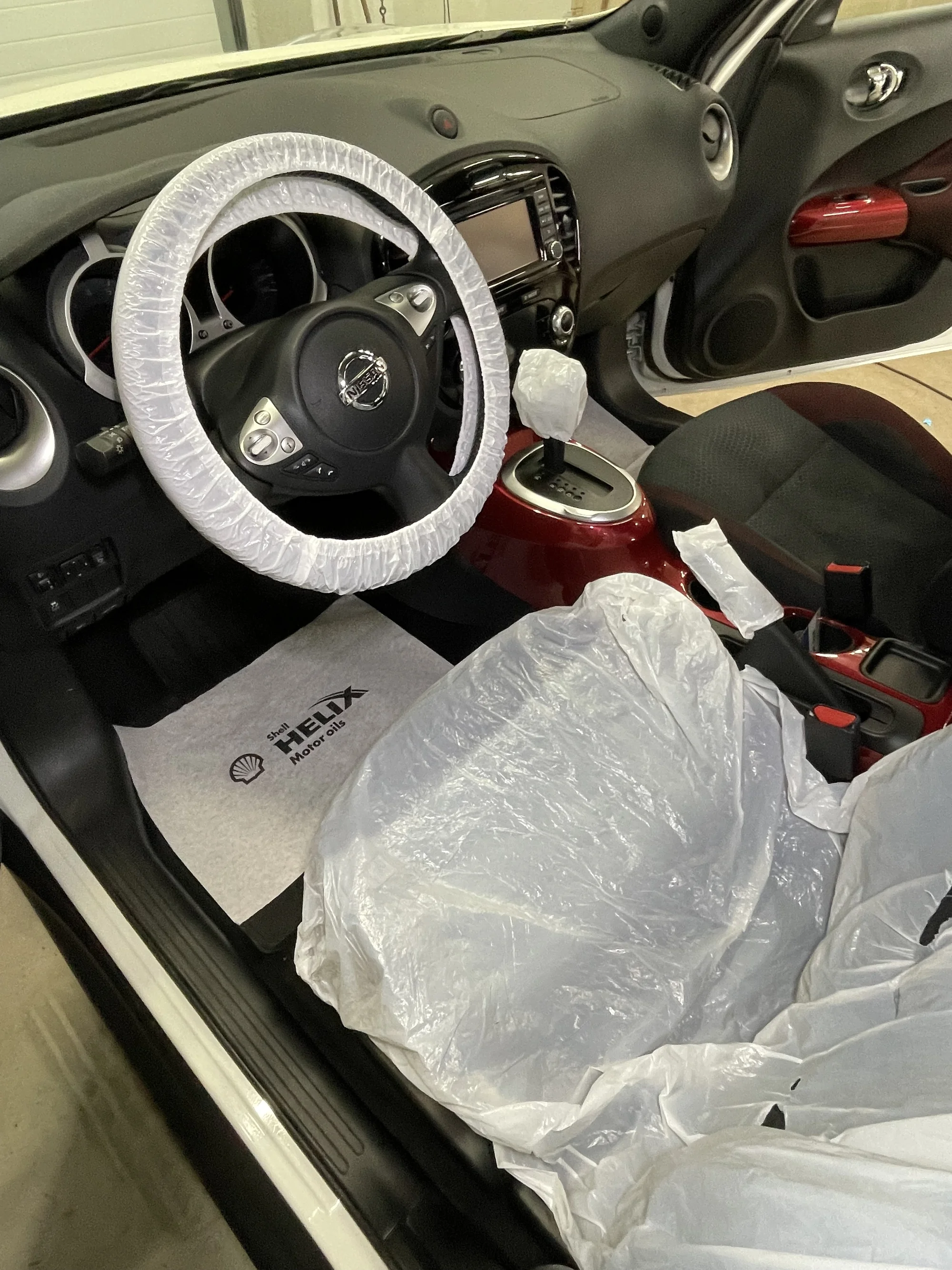 Čištění vozu: interiér nebo kompletní péče vč. voskování