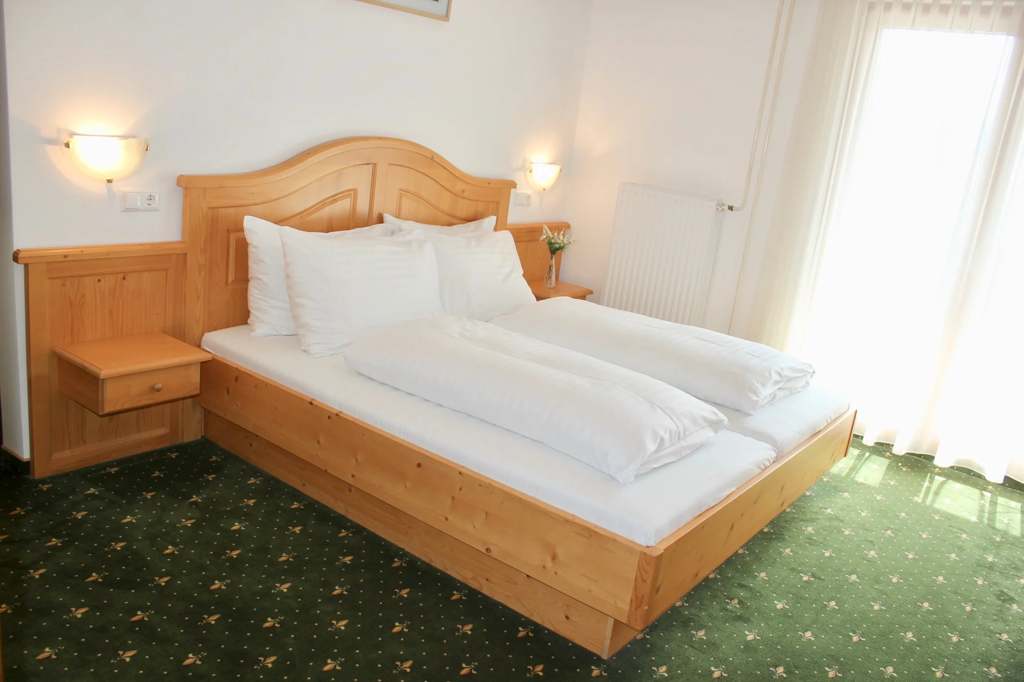 Rodinná dovolená v Korutanech: 3* hotel u jezera Klopeiner, soukromá pláž, snídaně