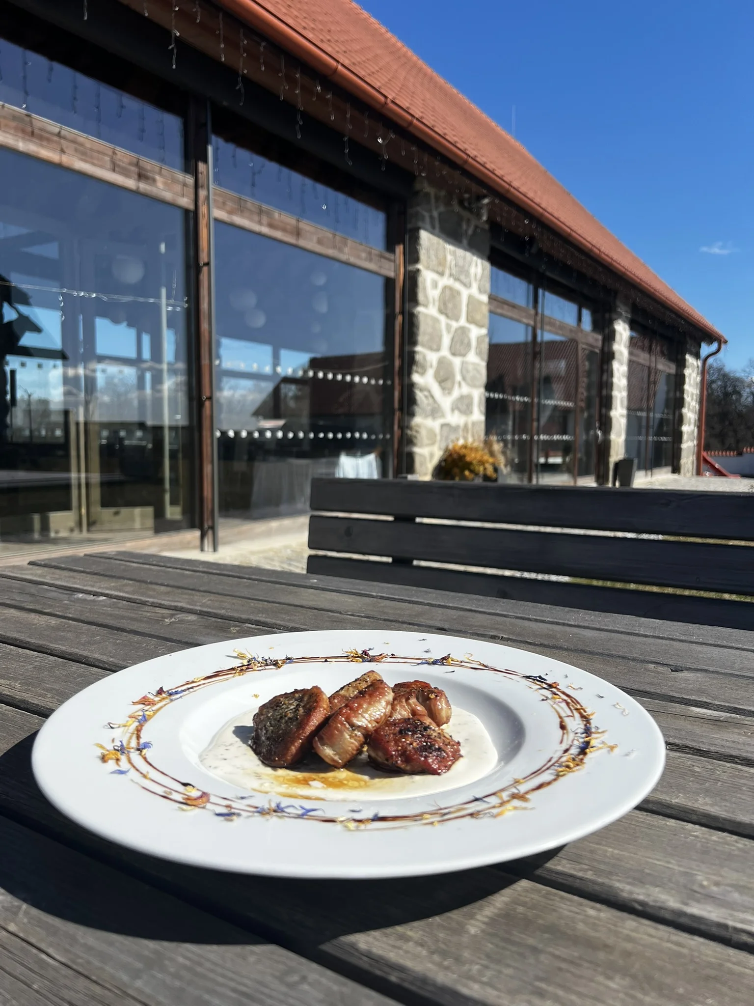 Voucher do restaurace v penzionu Pohoda Nárameč: 300–⁠⁠⁠⁠⁠⁠2000 Kč