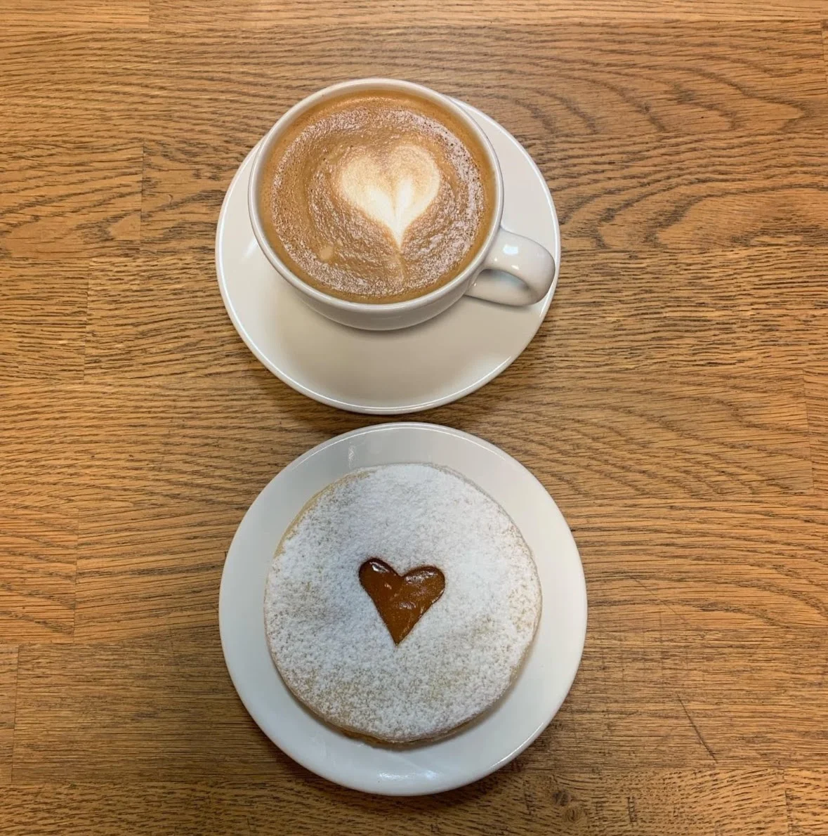 Espresso, cappuccino, americano či lungo i linecké kolečko pro 1 nebo 2 os.