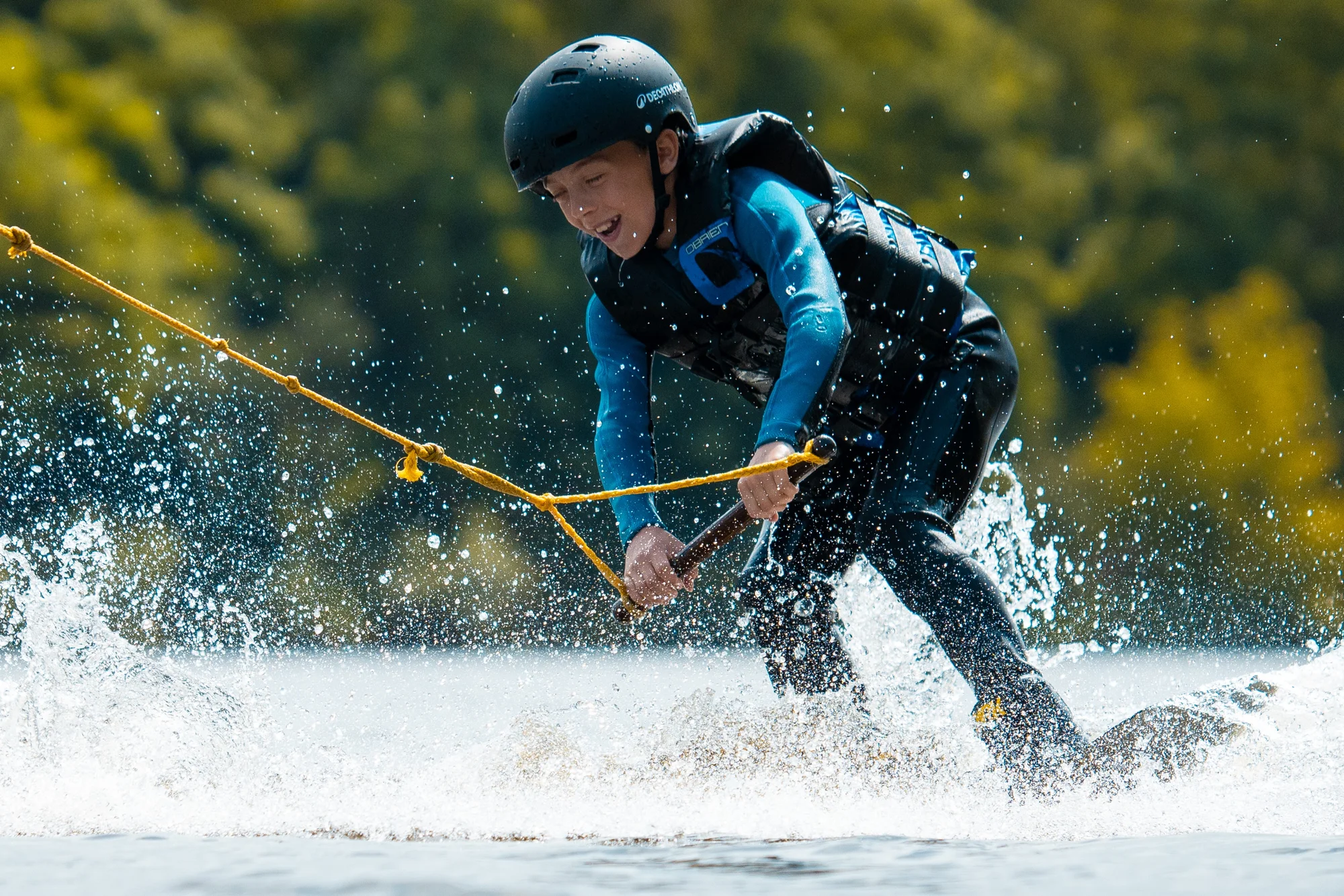 Adrenalin na vodě: Wakeboarding na 1 hod. vč. vybavení a trenéra, 2-4 osoby