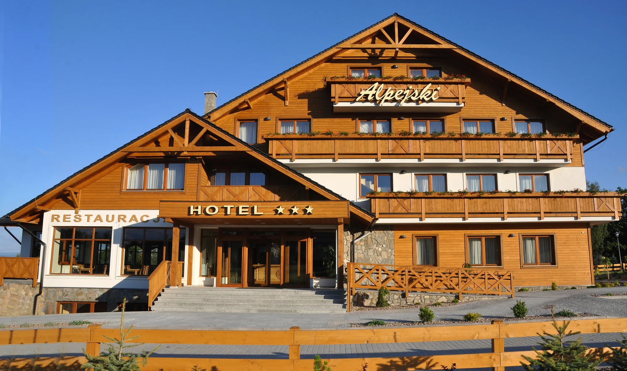 Pobyt v Polsku: 3* hotel v Kladské kotlině, strava, sauna i bazén