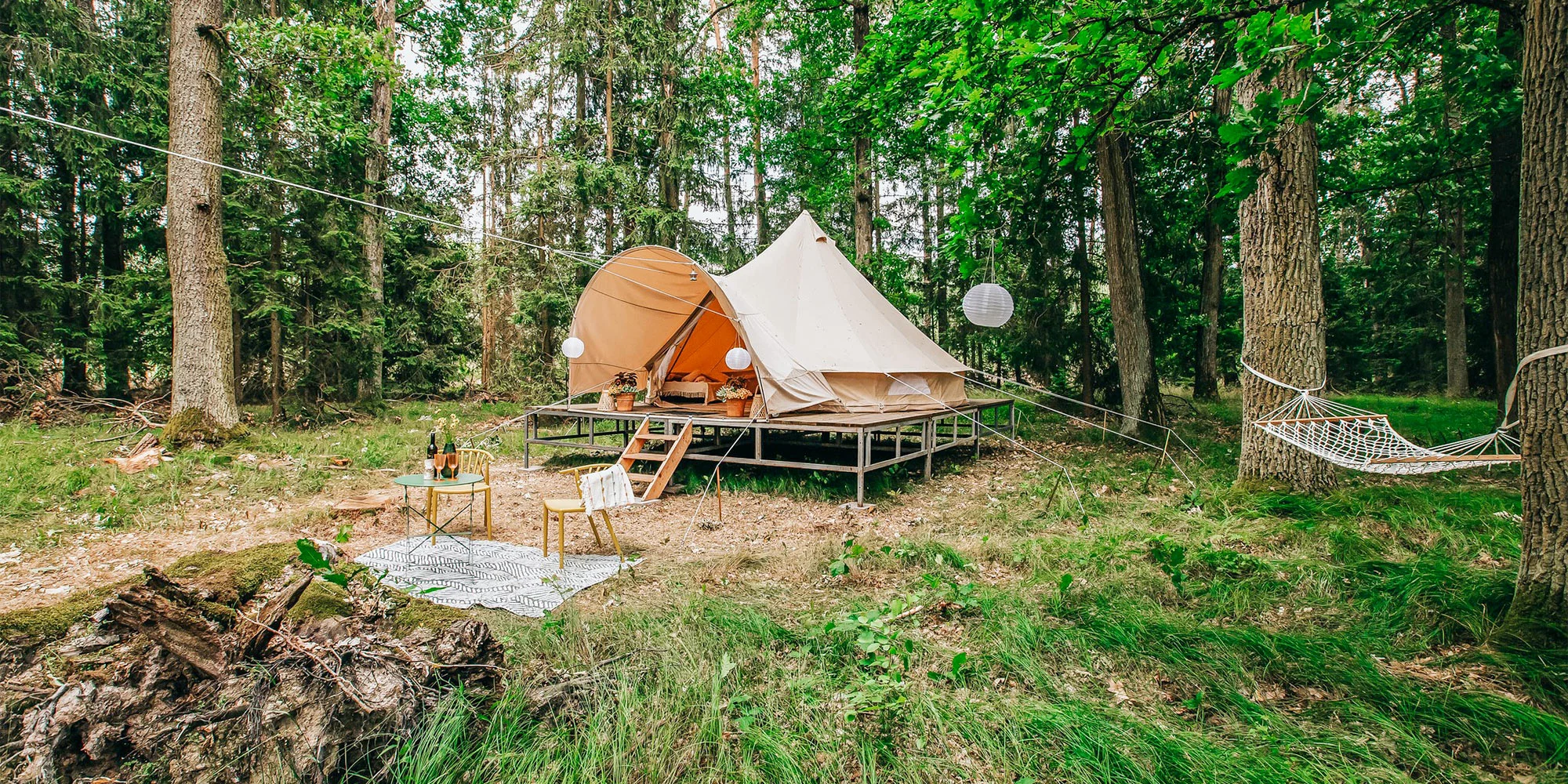Glamping v Černické oboře u Bechyně se snídaní: klid uprostřed lesů a v blízkosti golfového hřiště