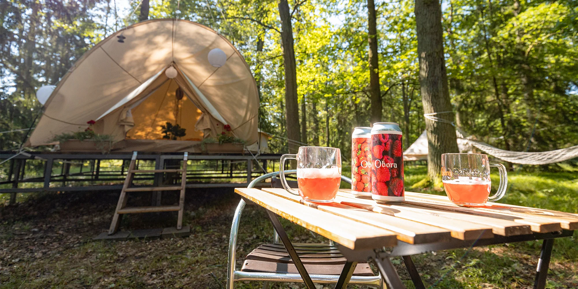 Glamping v Černické oboře u Bechyně se snídaní: klid uprostřed lesů a v blízkosti golfového hřiště