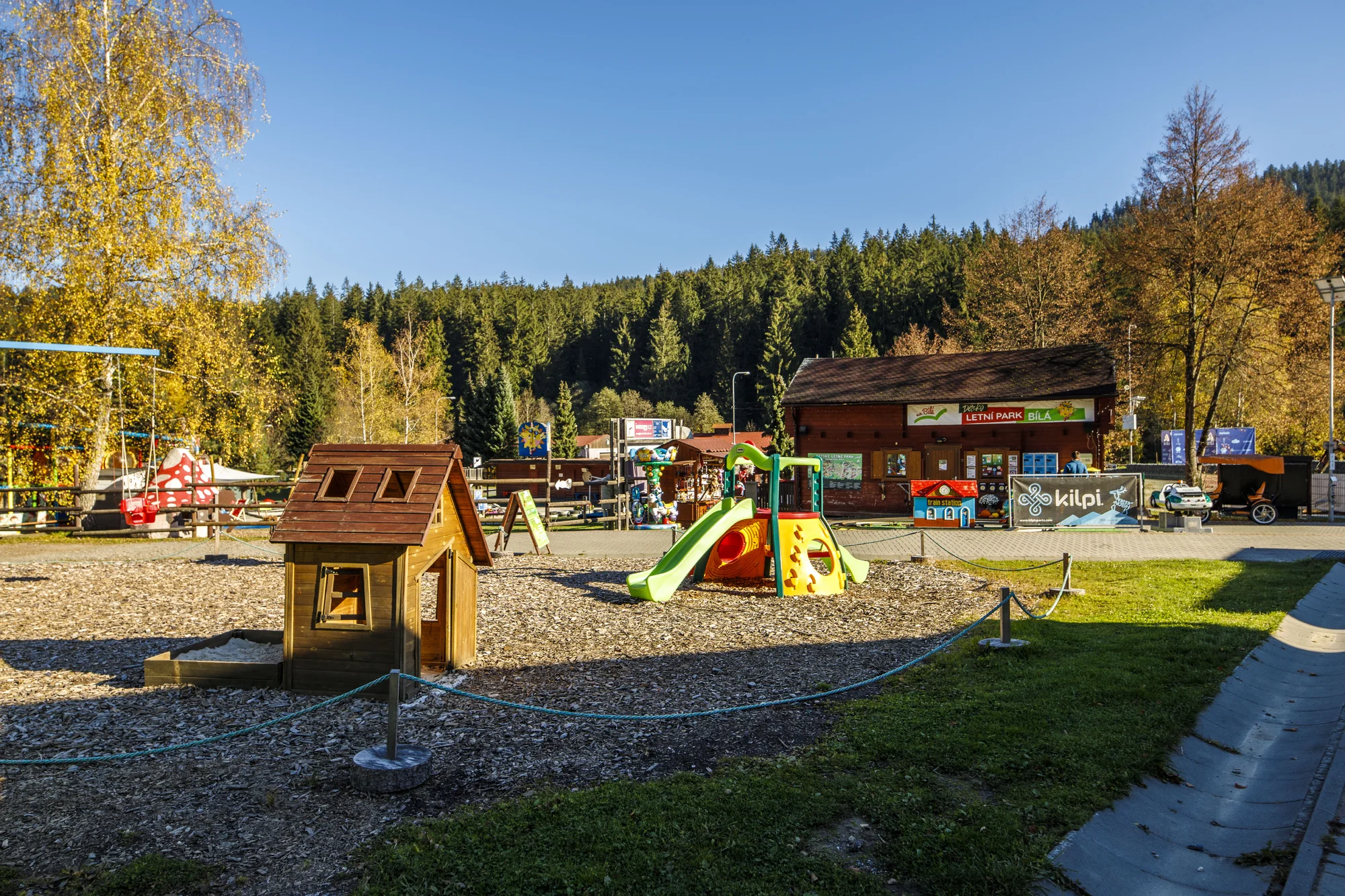 Pobyt v Beskydech: polopenze a relax ve wellness, turistické trasy, areál plný atrakcí a sleva na ně