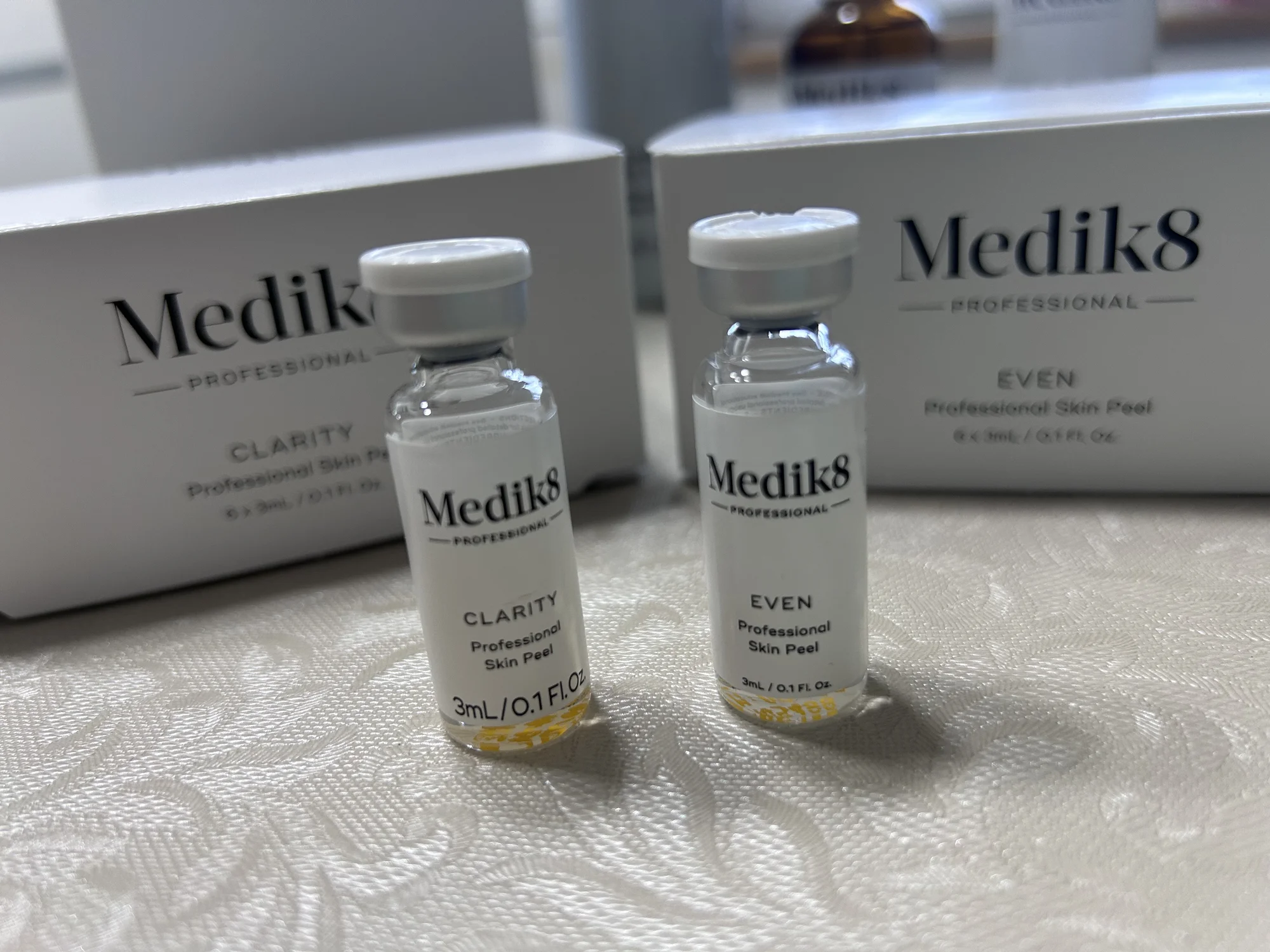 Chemický peeling dle typu pleti: 1 nebo 3 ošetření vč. masky a SPF krému