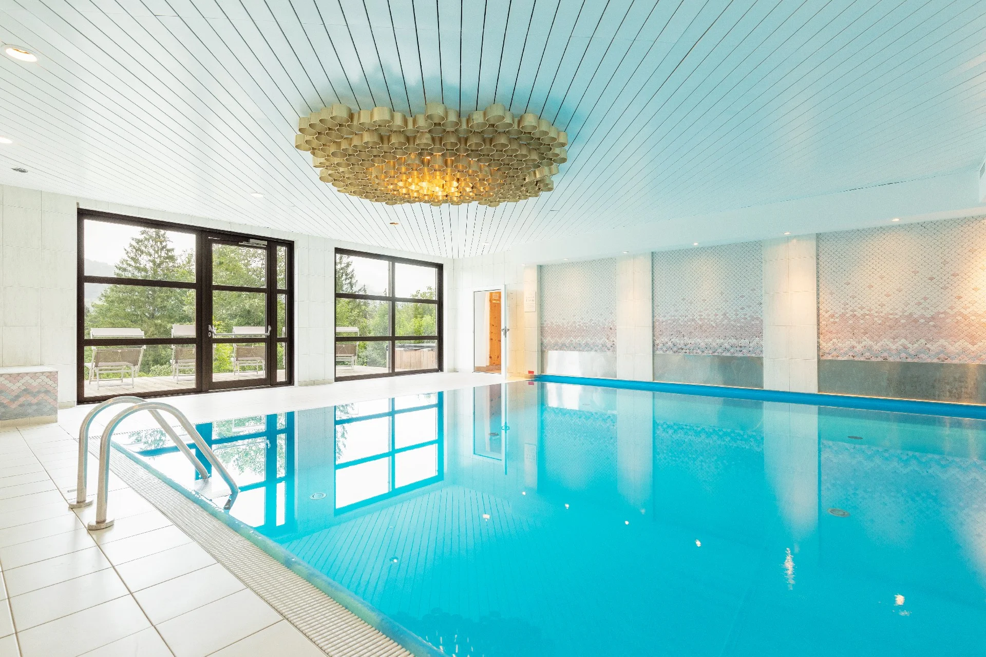 Rakouské Alpy: hotel s výhledem na oblast Dachstein, snídaně i wellness