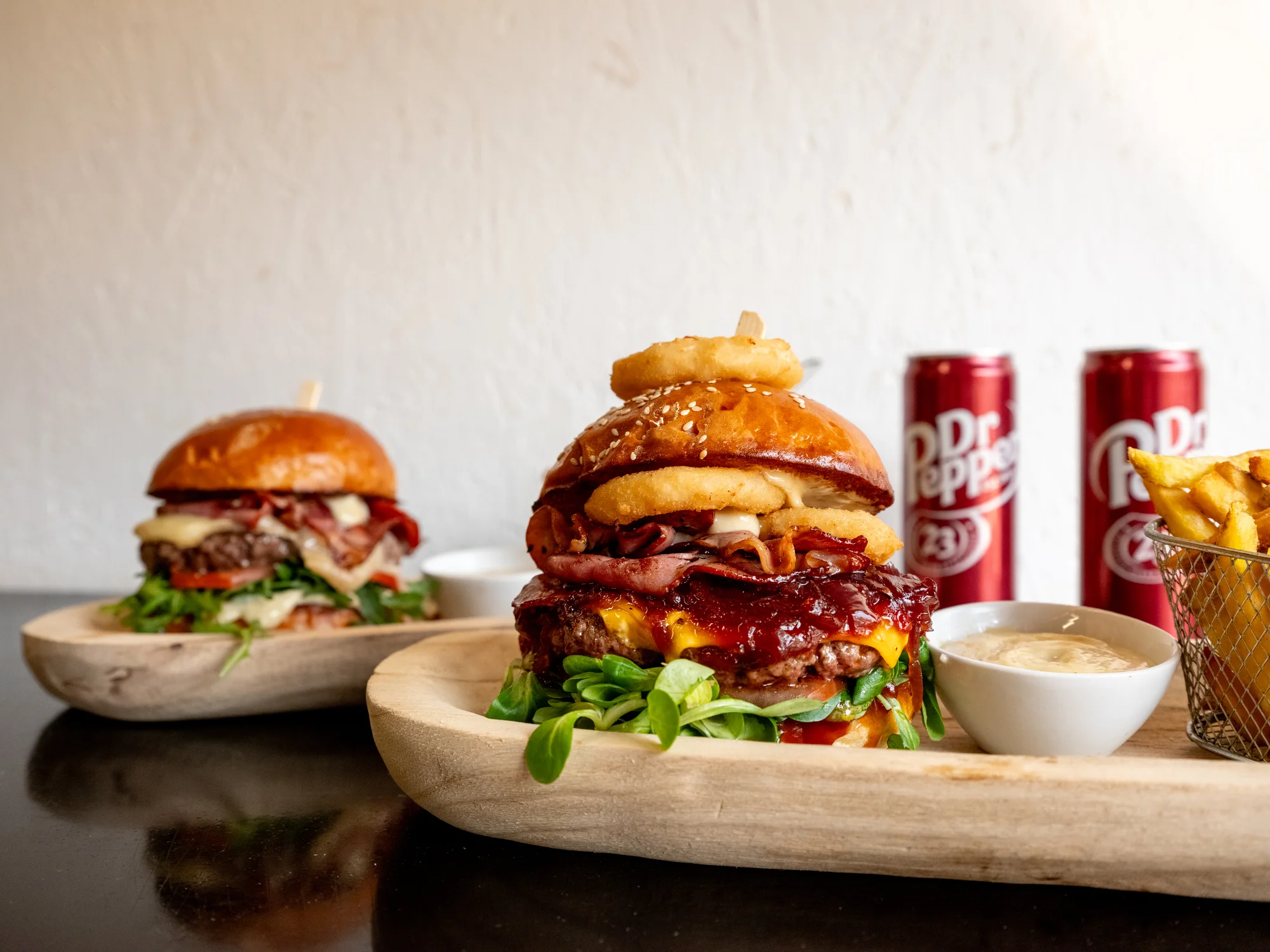 1 nebo 2 burgery dle výběru nebo menu vč. příloh a nápojů