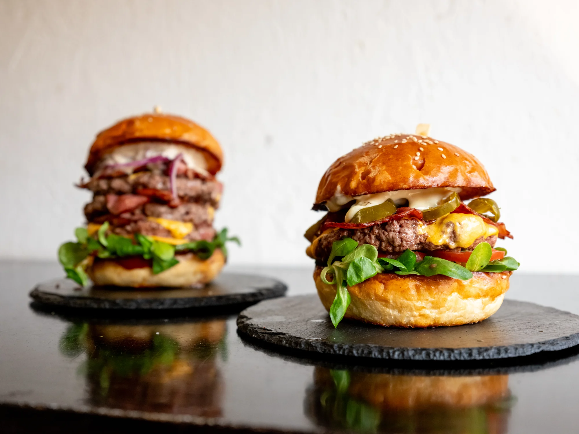 1 nebo 2 burgery dle výběru nebo menu vč. příloh a nápojů