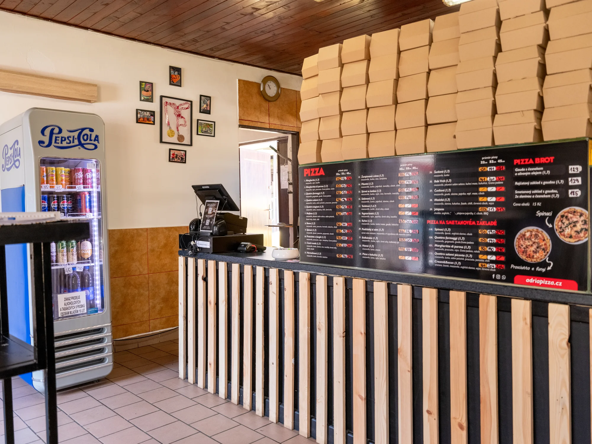 1 nebo 2 burgery dle výběru nebo menu vč. příloh a nápojů