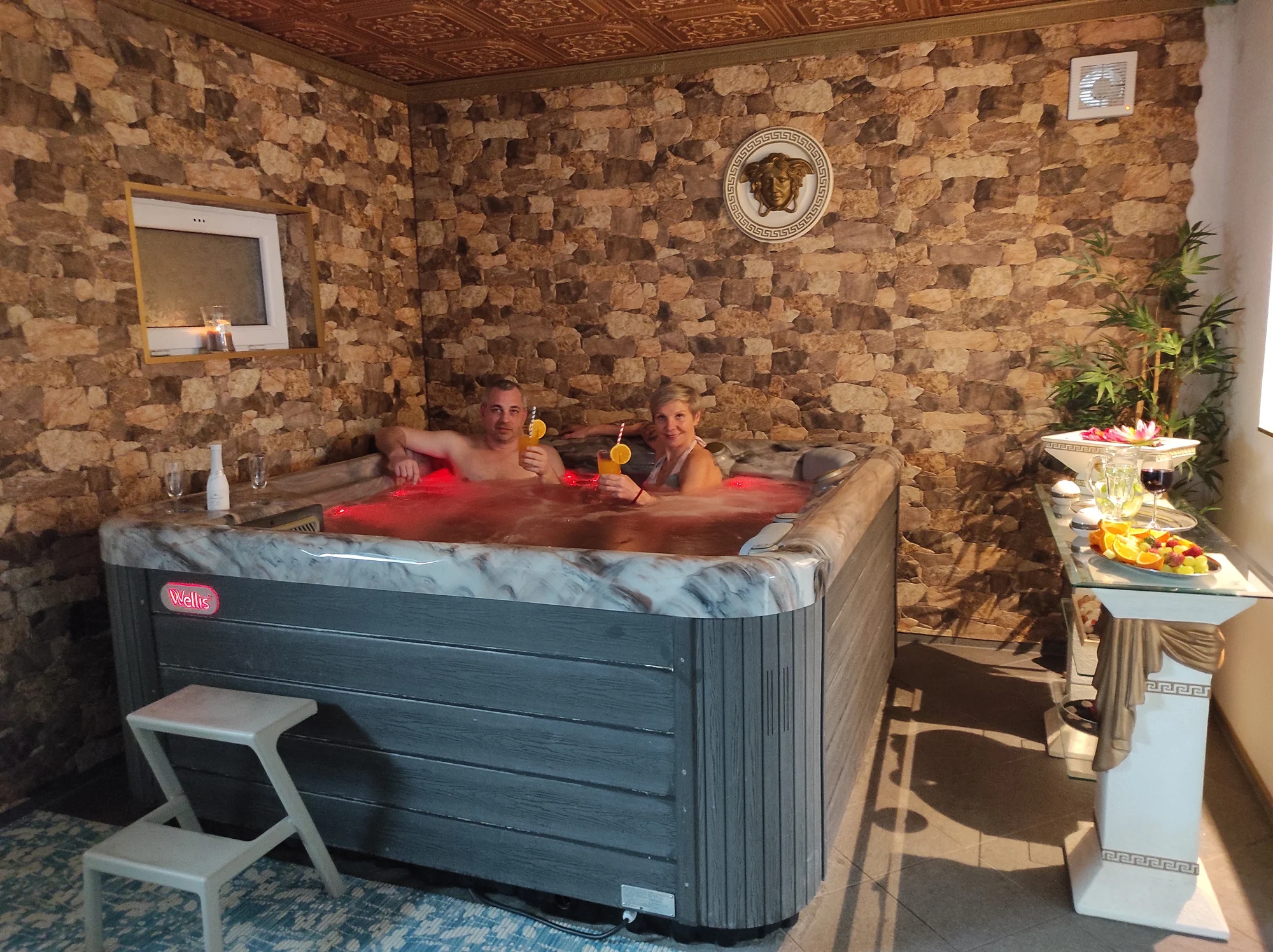 Pobyt u Ohře nedaleko Varů: komfortní pokoj, jídlo i relax ve wellness