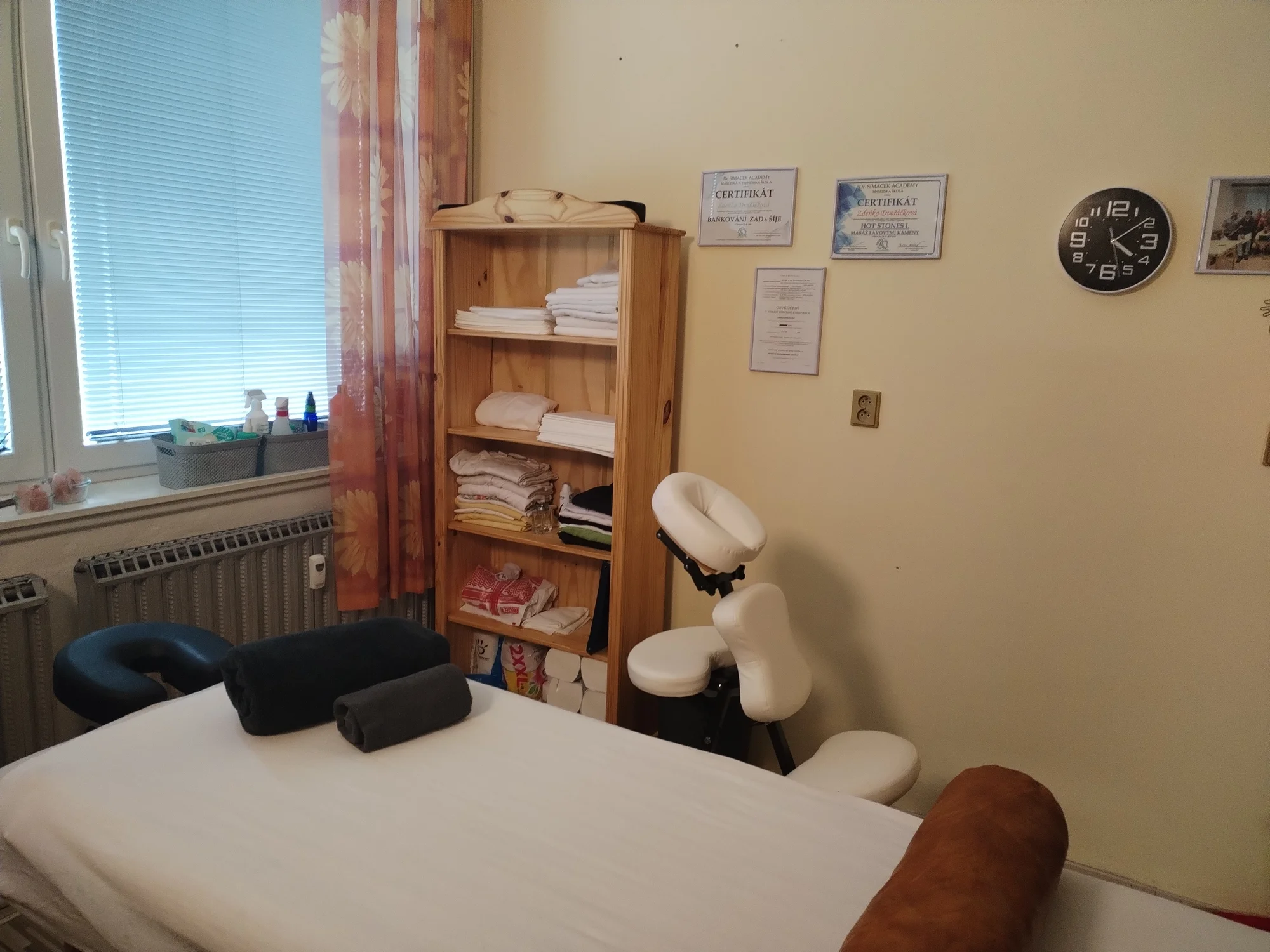 Masáž podle výběru ze 4 druhů nebo lávové kameny: 60 či 80 min.