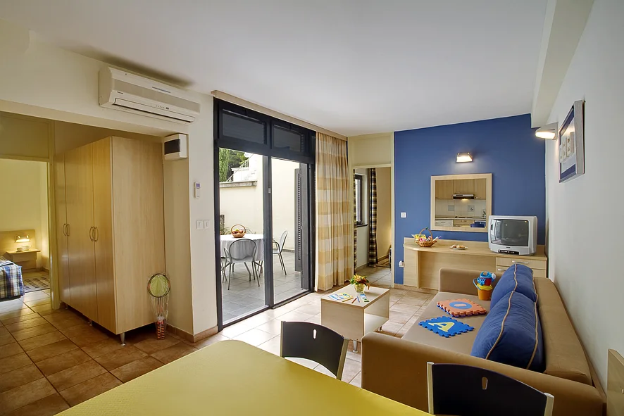 Dovolená v Poreči: 3* apartmány až pro 6 os. i vstup do bazénů a dětské herny