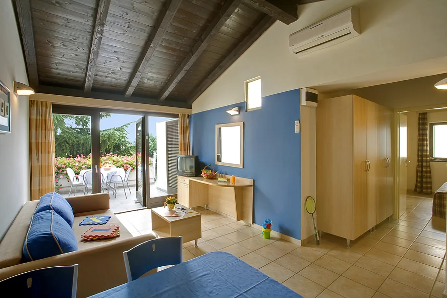 Dovolená v Poreči: 3* apartmány až pro 6 os. i vstup do bazénů a dětské herny