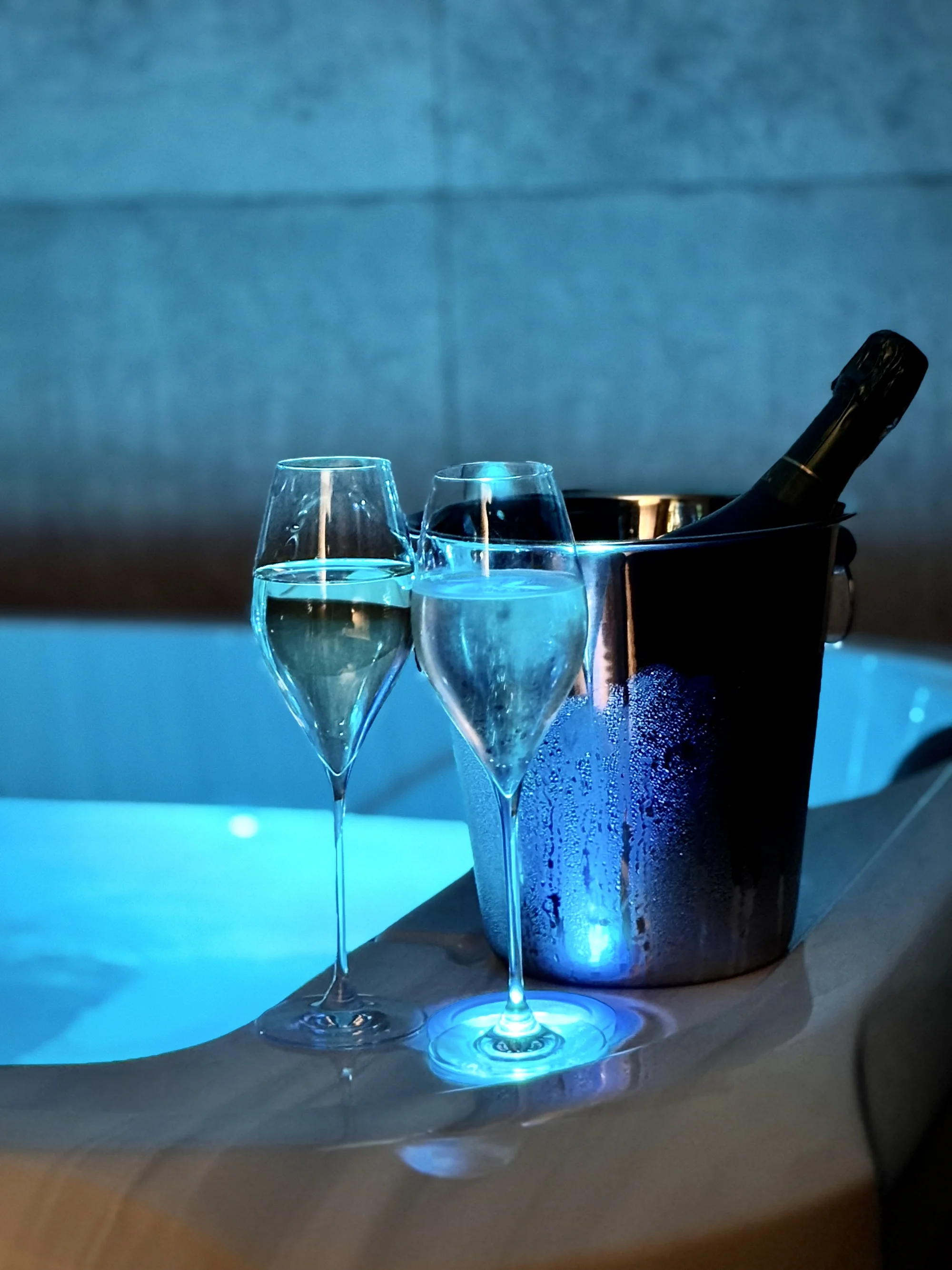 5* luxus pro 2 osoby: privátní spa se saunou a vířivkou i skvělé jídlo