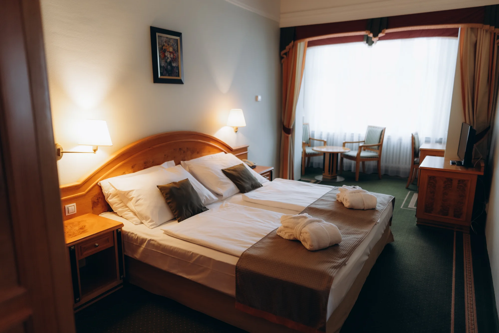 Pobyt ve 4* hotelu v Mariánských Lázních: jídlo, vyhřívaný bazén i wellness procedury