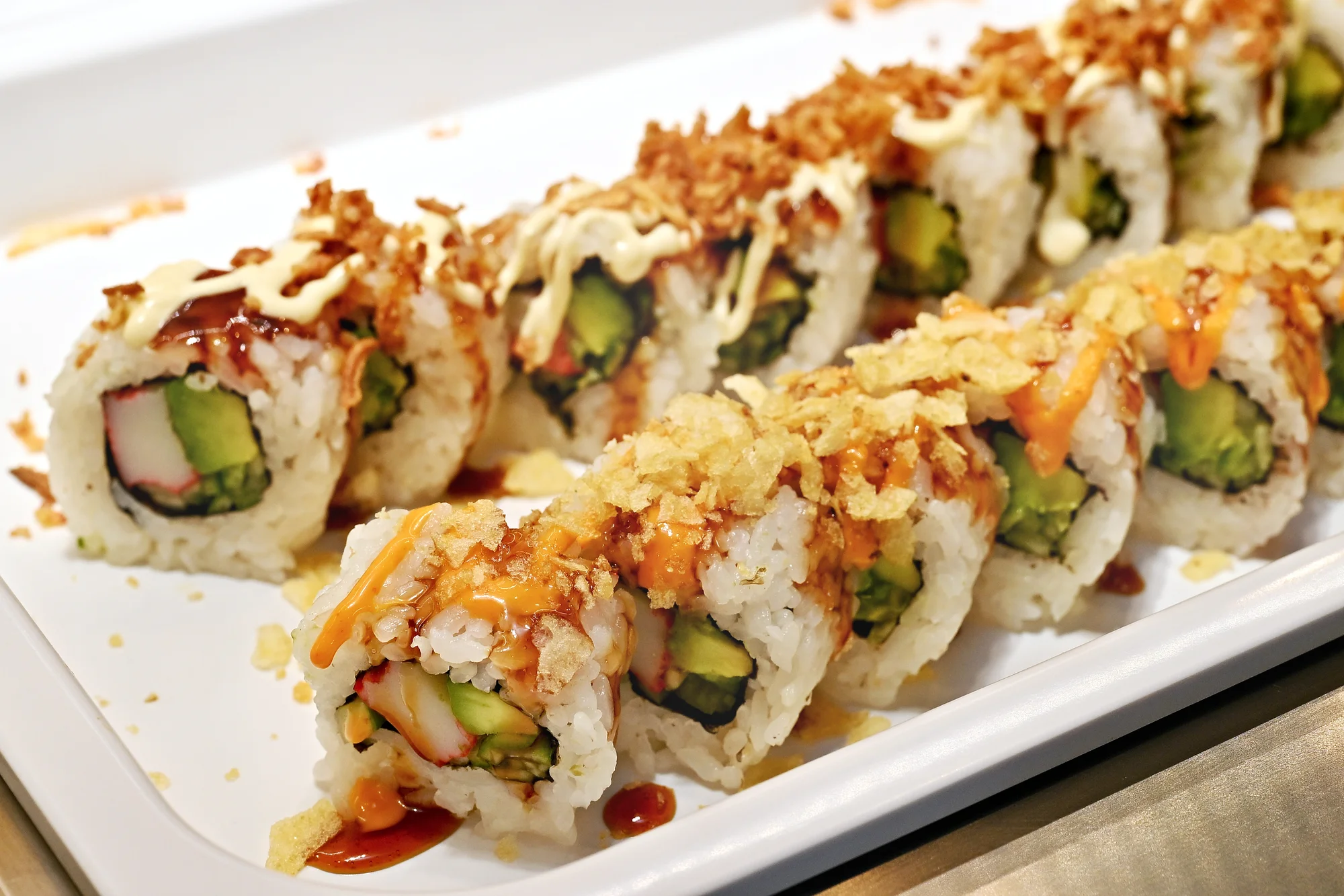 All you can eat sushi a grill v OC Quadrio pro 1 nebo 2 osoby: oběd i večeře, 1,5 hodiny konzumace