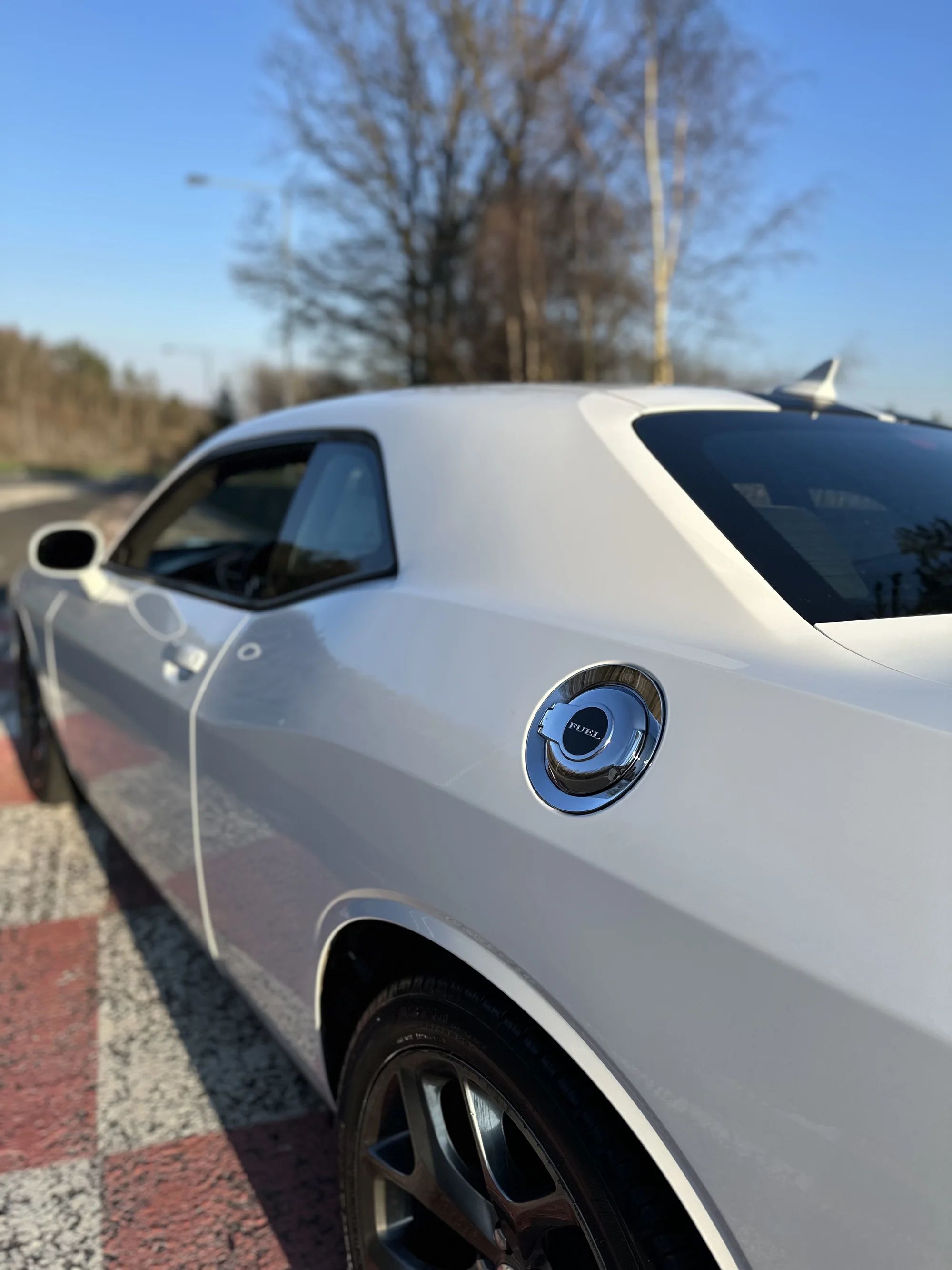 Zapůjčení vozu Dodge Challenger s výkonem 330 koní na 12 hod. až celý víkend