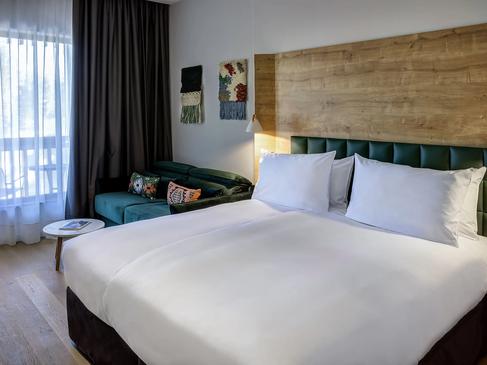 Spa resort uprostřed lesů u Sarajeva: snídaně, luxusní wellness i výhledy na známé hory
