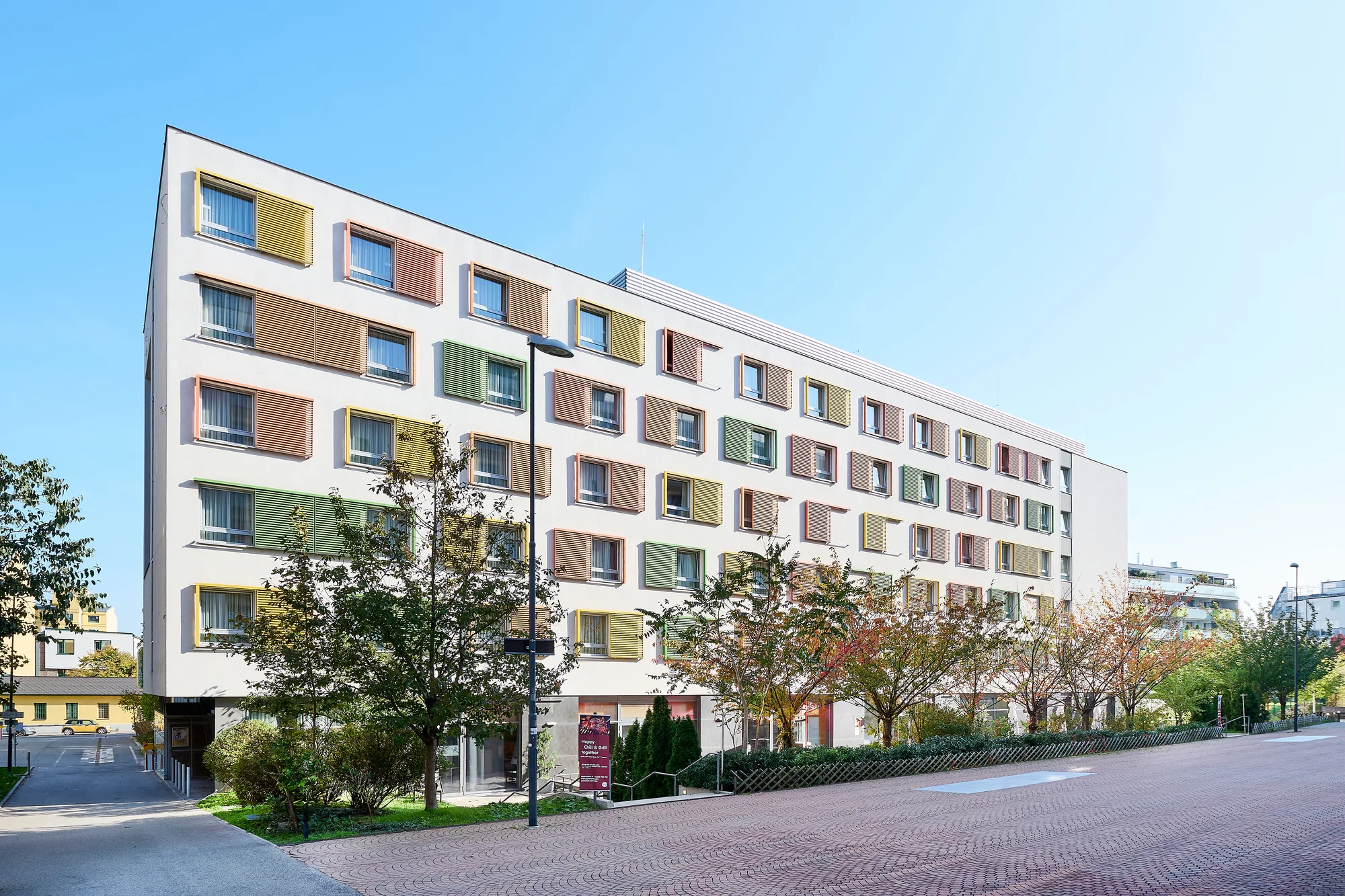 Poznejte Vídeň: 4* hotel v širším centru, snídaně, výlety do zoo i muzea iluzí