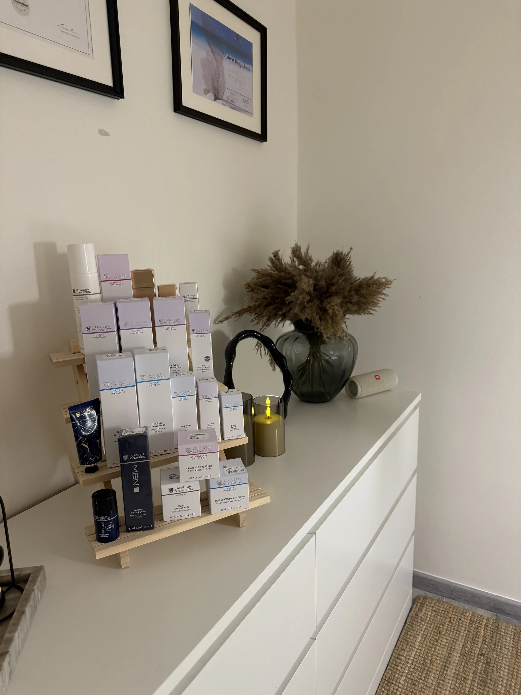 Kompletní péče o pleť: hloubkové čištění, peeling, masáž i mikrojehličkování
