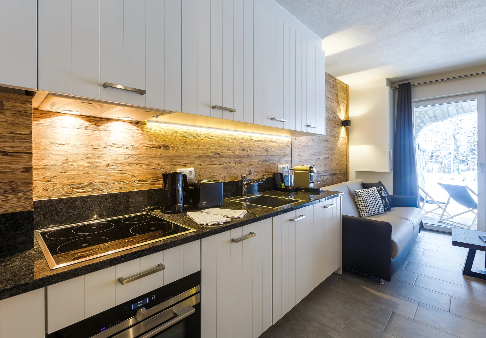 Dovolená v Saalbachu: moderní 4* apartmány v alpském stylu, snídaně, karta výhod