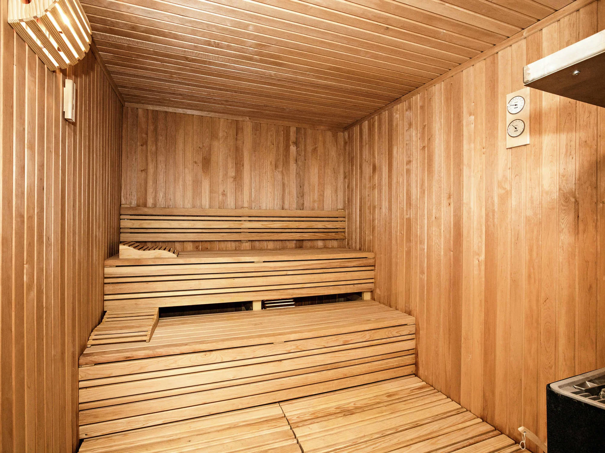 Spa resort uprostřed lesů u Sarajeva: snídaně, luxusní wellness i výhledy na známé hory
