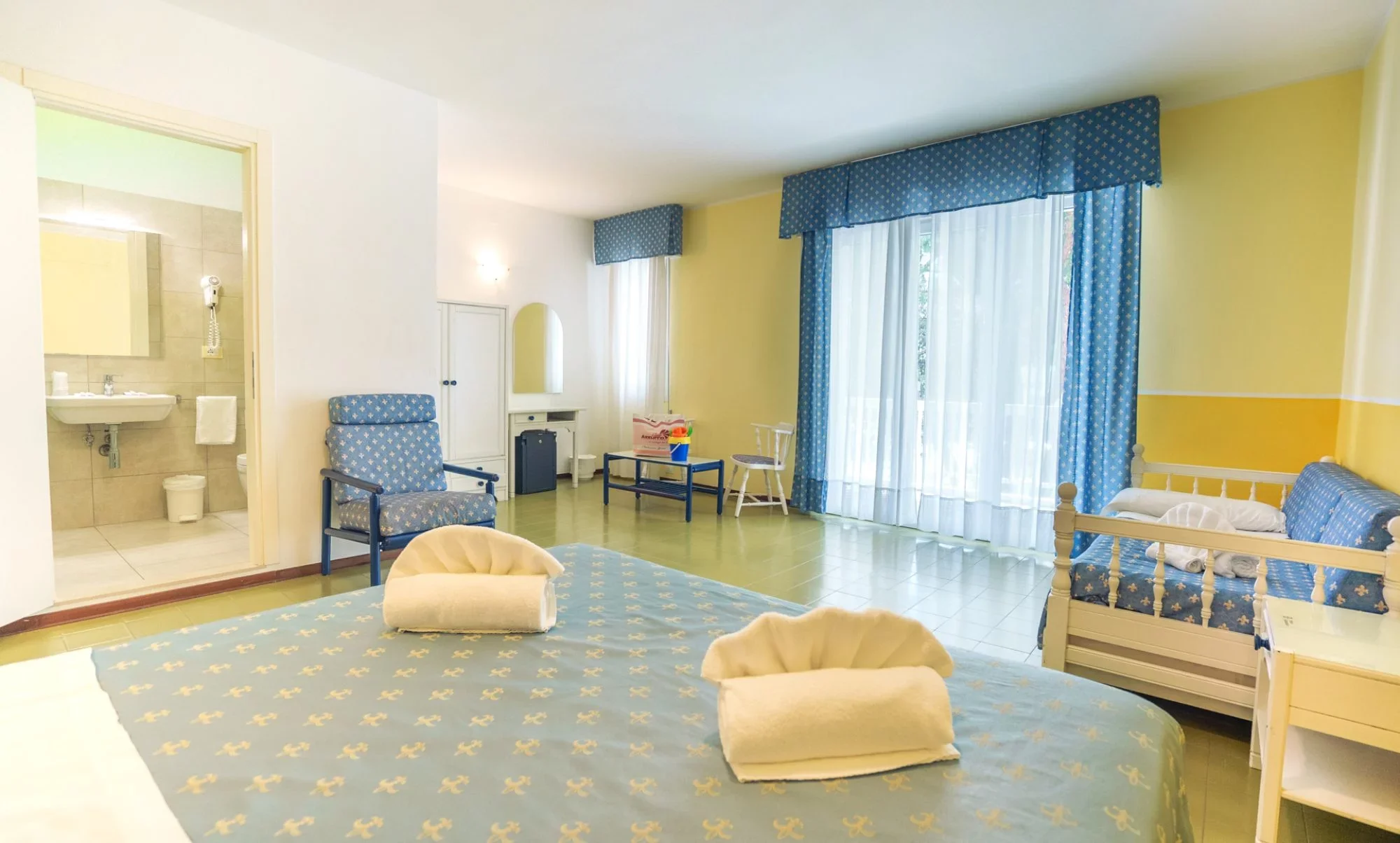 K moři do Itálie: family hotel u pláže, bazén, animační program a plná či polopenze