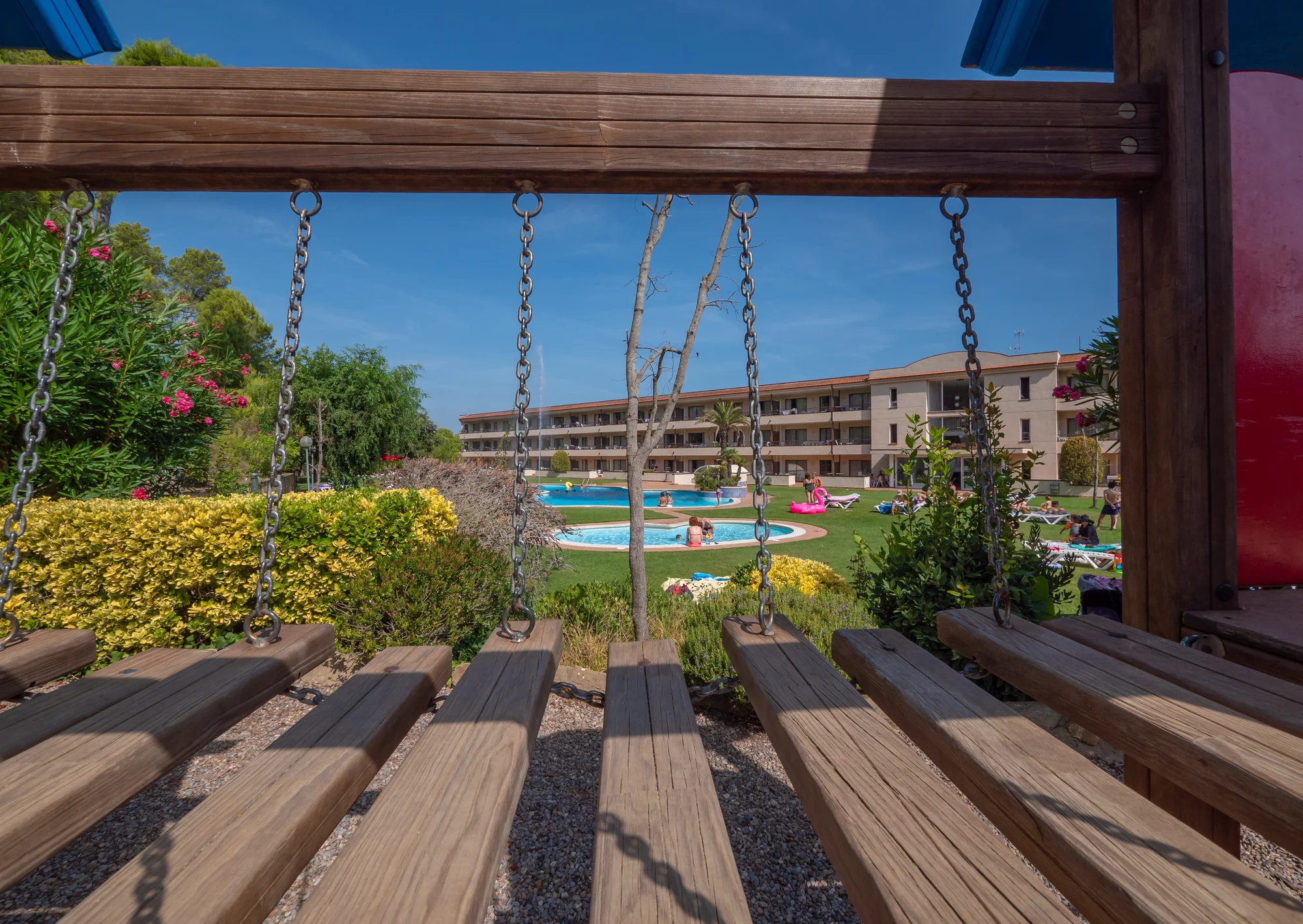Španělská Costa Brava: příjemný hotel kousek od pláže a neomezeně bazén