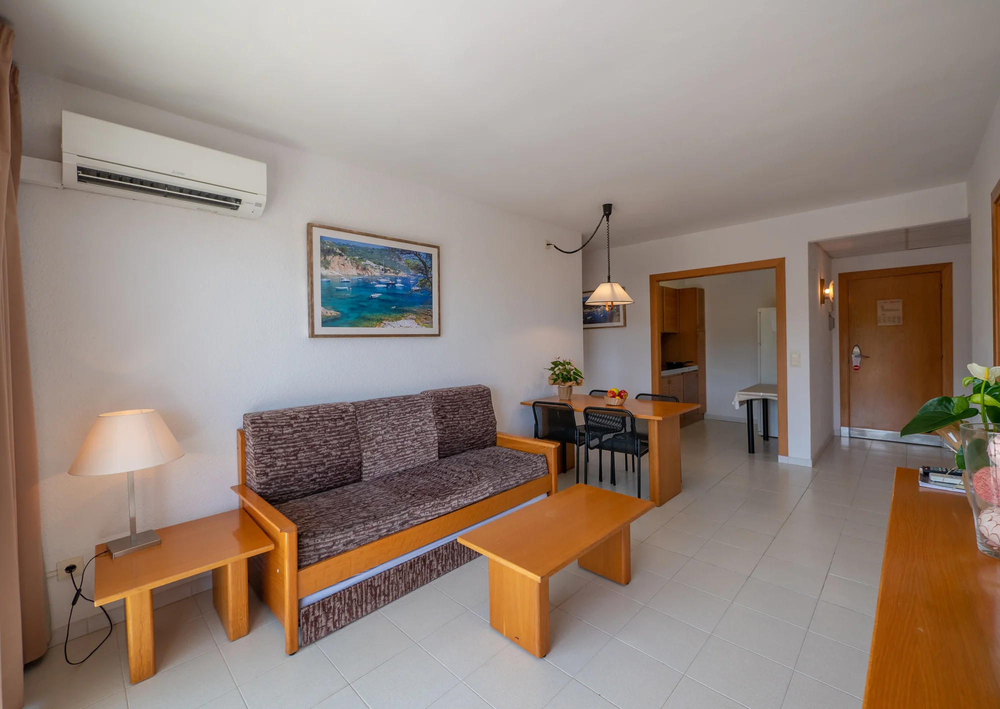 Španělská Costa Brava: příjemný hotel kousek od pláže a neomezeně bazén