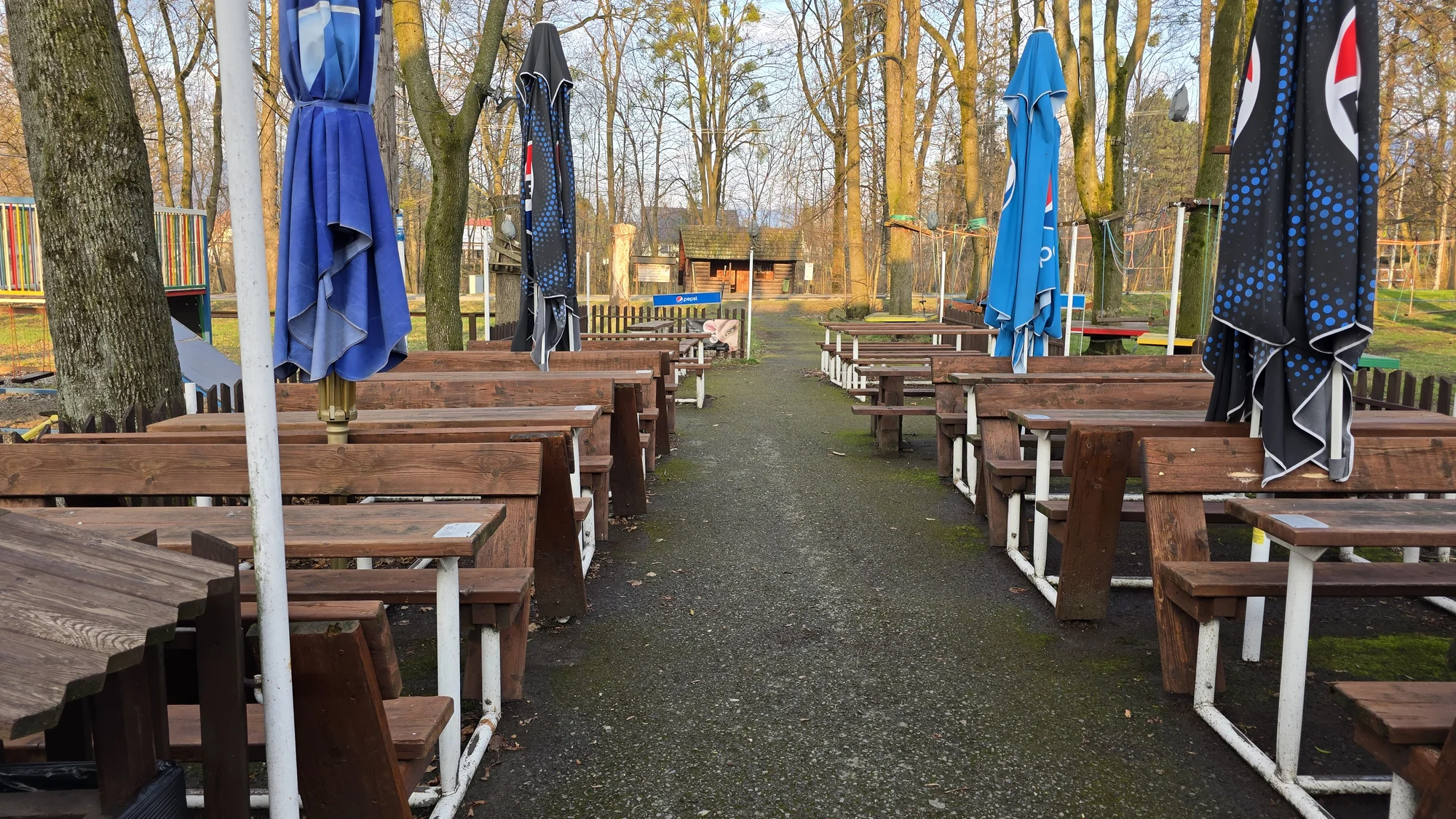 Vepřové koleno pečené 36 hod. i s pivem Radegast 12° pro 1 nebo 2 osoby