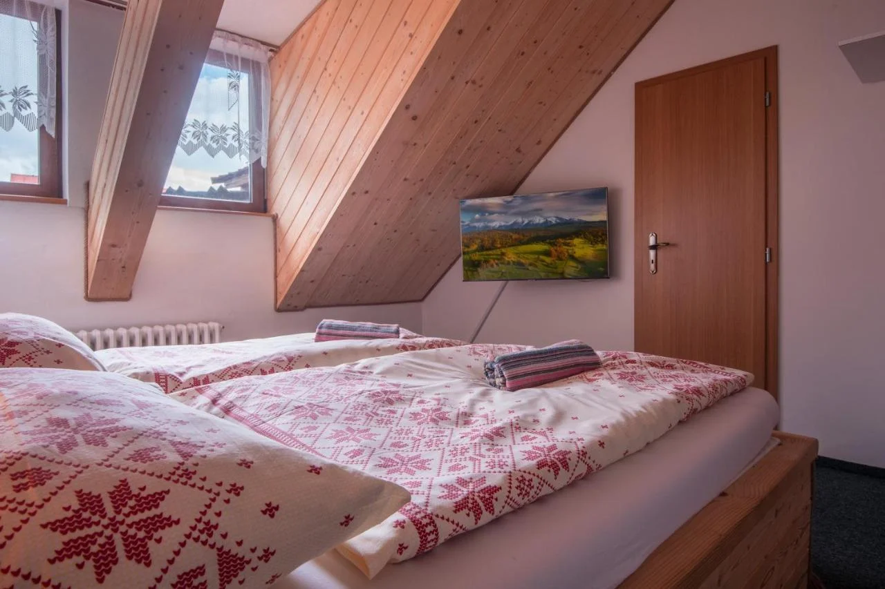 Dovolená pod Belianskými Tatrami se snídaní či polopenzí: krásná příroda i sauna