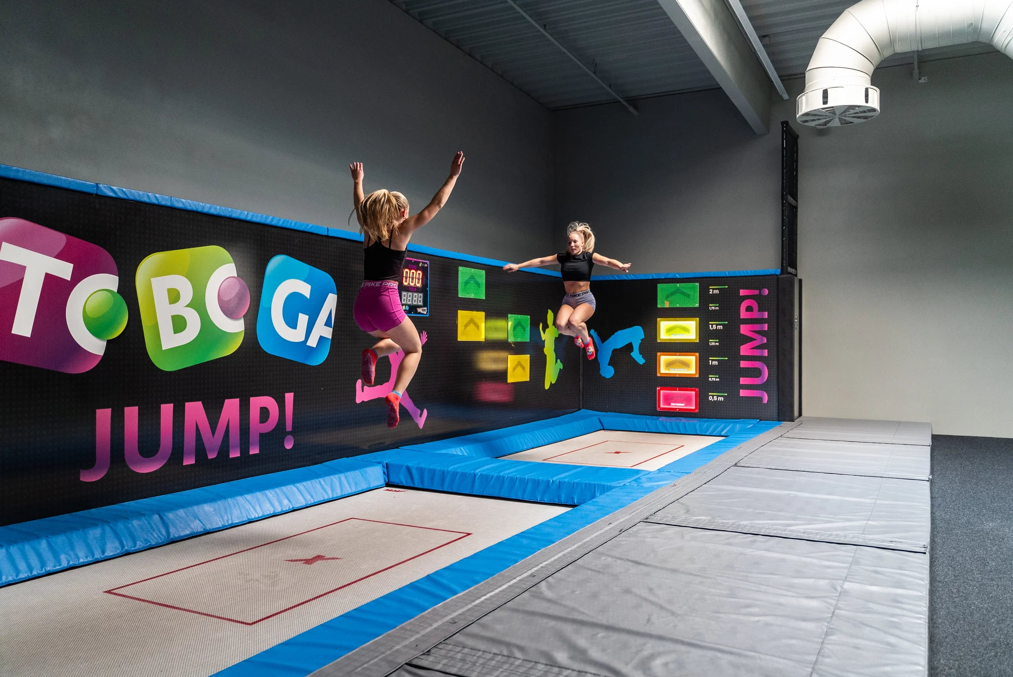 Vstup do trampolínového parku Toboga JUMP! na 60, 90 nebo 120 min.