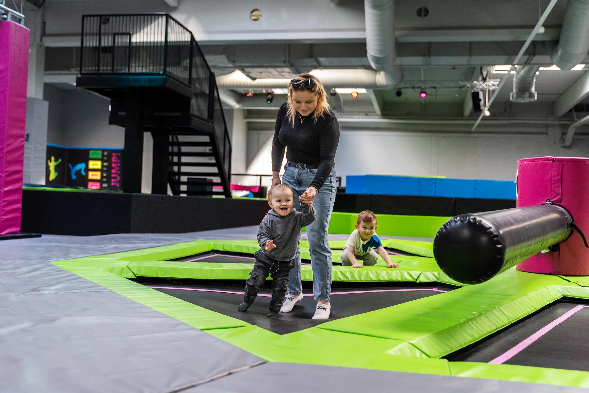 Vstup do trampolínového parku Toboga JUMP! na 60, 90 nebo 120 min.